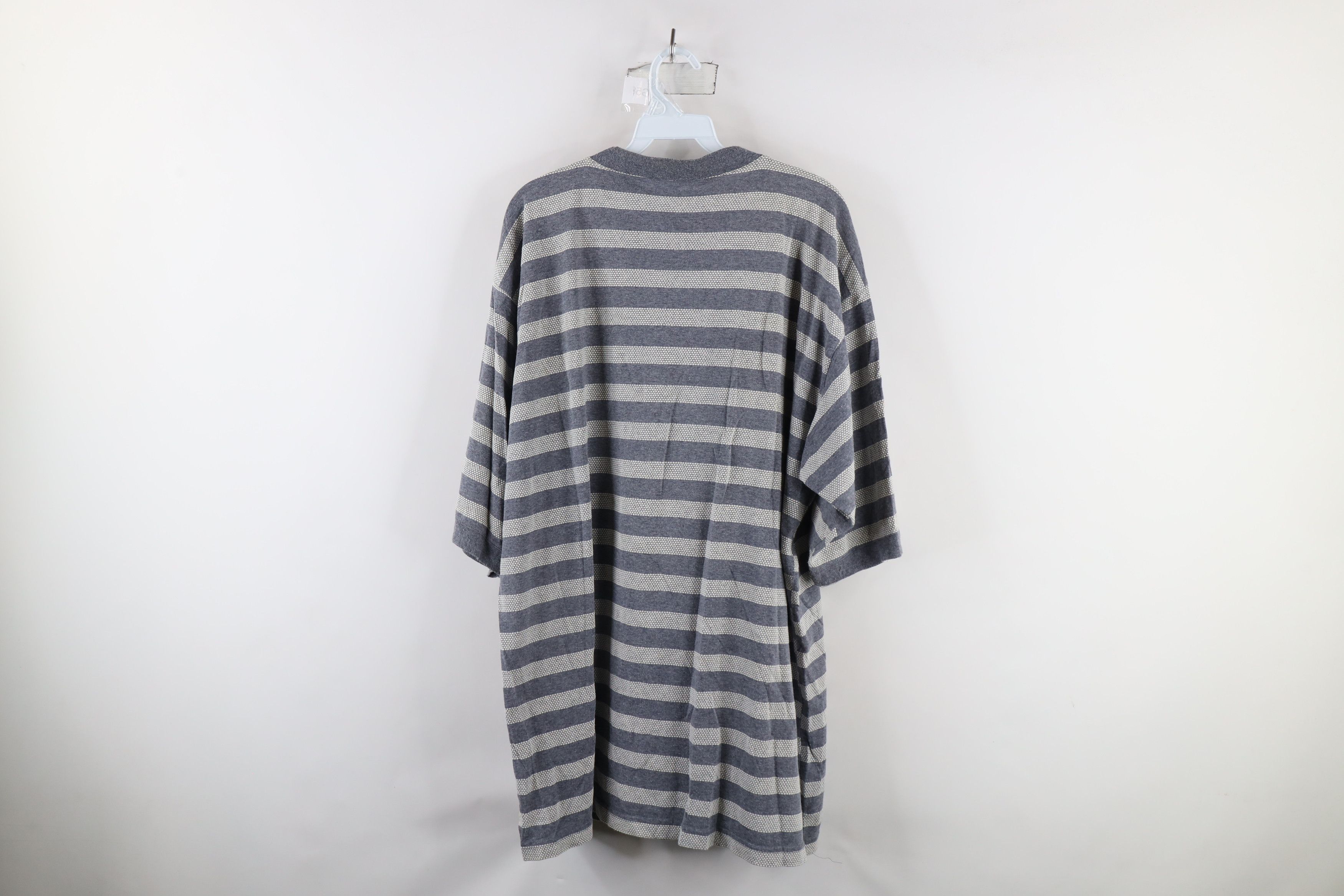 Vintage Vintage 90s Streetwear Knit Short Sleeve Henley T-Shirt Size US XL / EU 56 / 4 - 9 Thumbnail