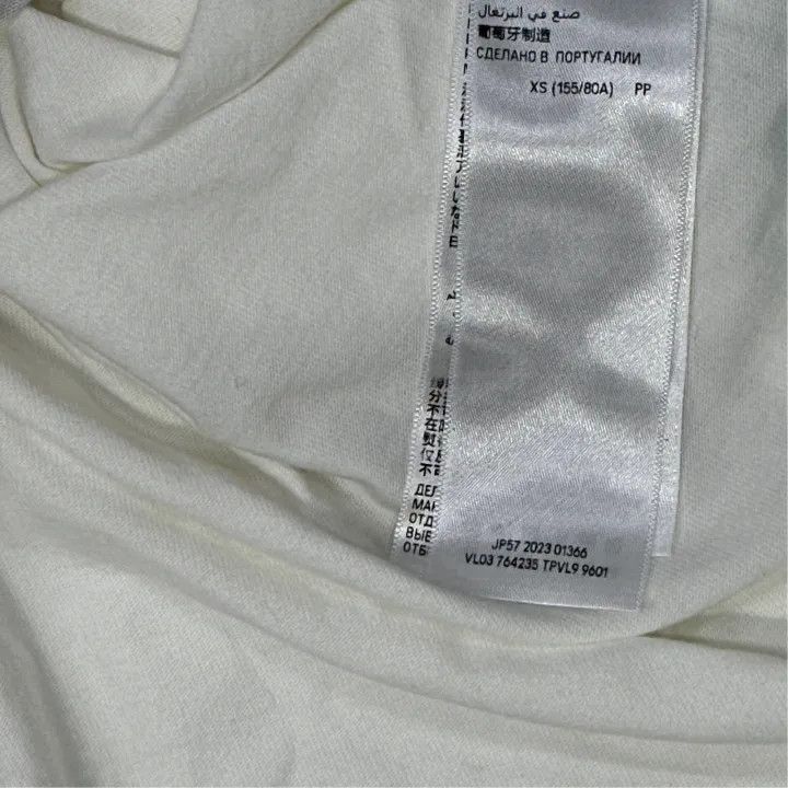 Balenciaga Balenciaga Hand-Painted Paris Beach Graphic T-Shirt 0079-25 Size XS / US 0-2 / IT 36-38 - 3 Thumbnail