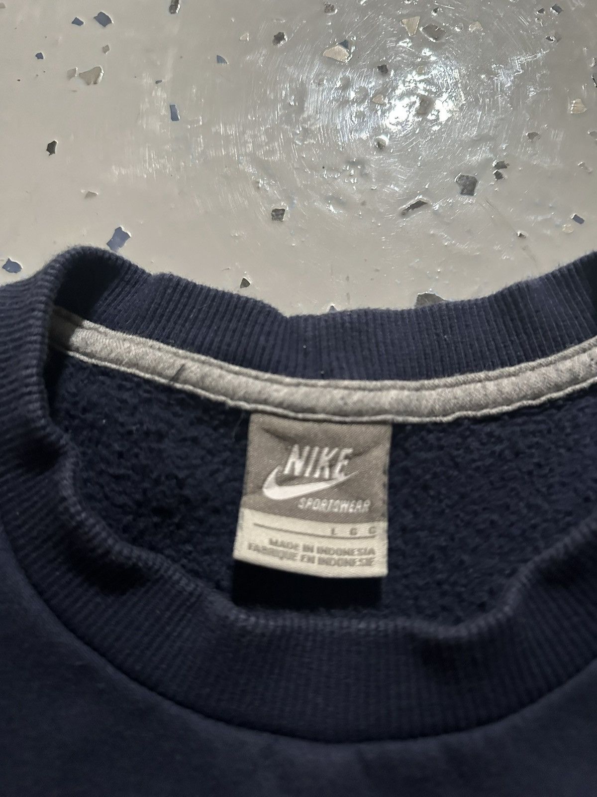 Nike Y2K 00s Navy Nike Crewneck Size US L / EU 52-54 / 3 - 2 Thumbnail
