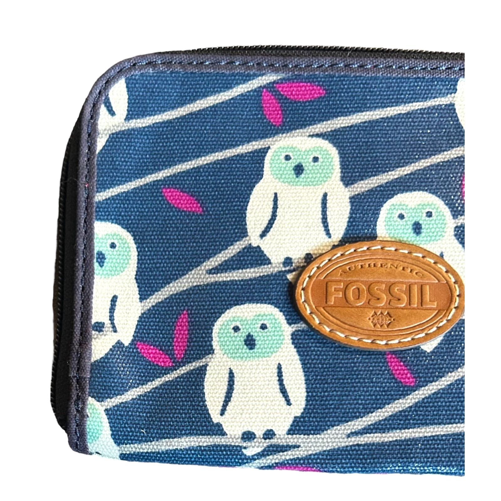 Fossil Fossil Wristlet Blue Owls Zip Around Cardholder Inside Pocket Strap Women Canvas Leather Size ONE SIZE - 5 Thumbnail