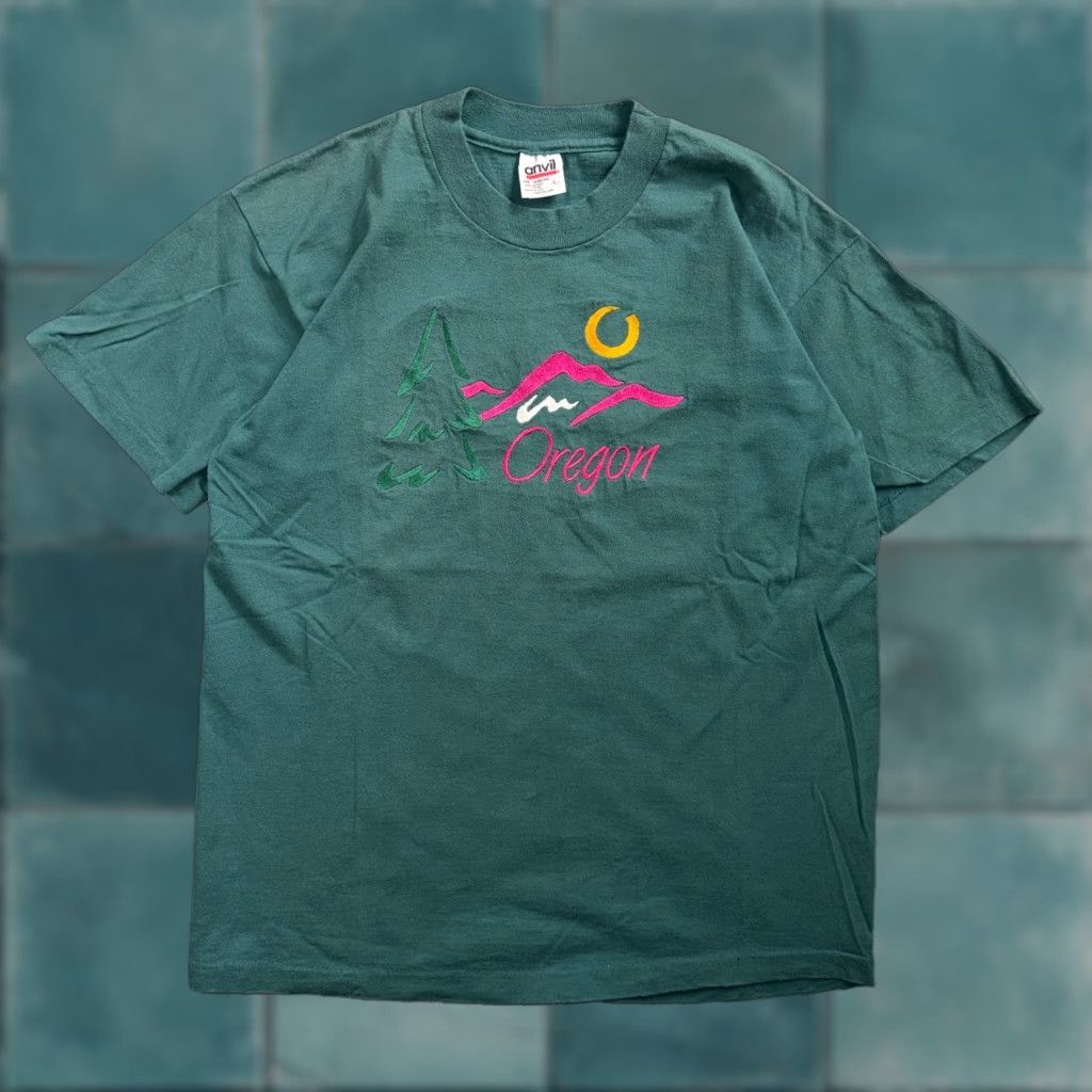Anvil Oregon Anvil T Shirt Green Cotton 90s VTG Single Stitch Short Sleeve Crew Neck USA Trees Mountain Men L Green Embroidery Vintage Size US L / EU 52-54 / 3 - 1 Thumbnail
