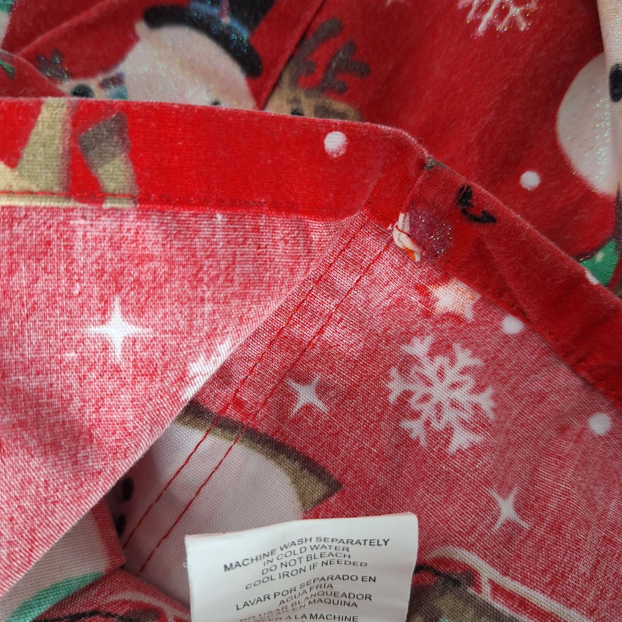 Other Just Love Christmas V-Neck Scrub Top Large Santa Snowman Rei Size L / US 10 / IT 46 - 6 Thumbnail