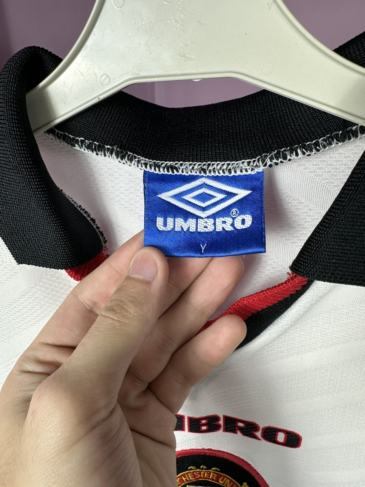 Umbro Manchester United FC Umbro Vintage 1996/1997 Sharp Jersey Size US S / EU 44-46 / 1 - 10 Thumbnail