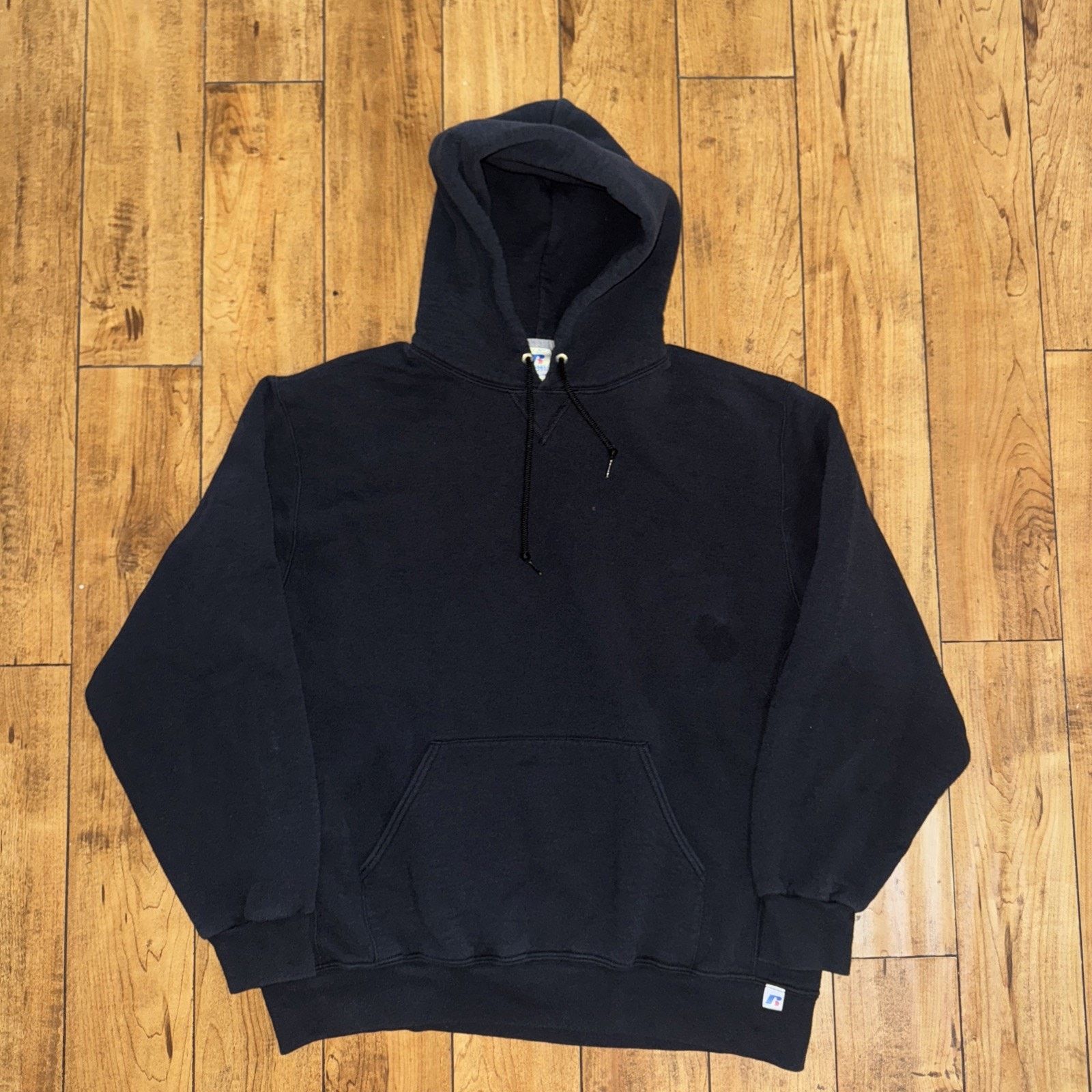 トップス 90's Russell Black Hoodie Vintage 90s Black Russell Athletic Blank Hoodie - Small