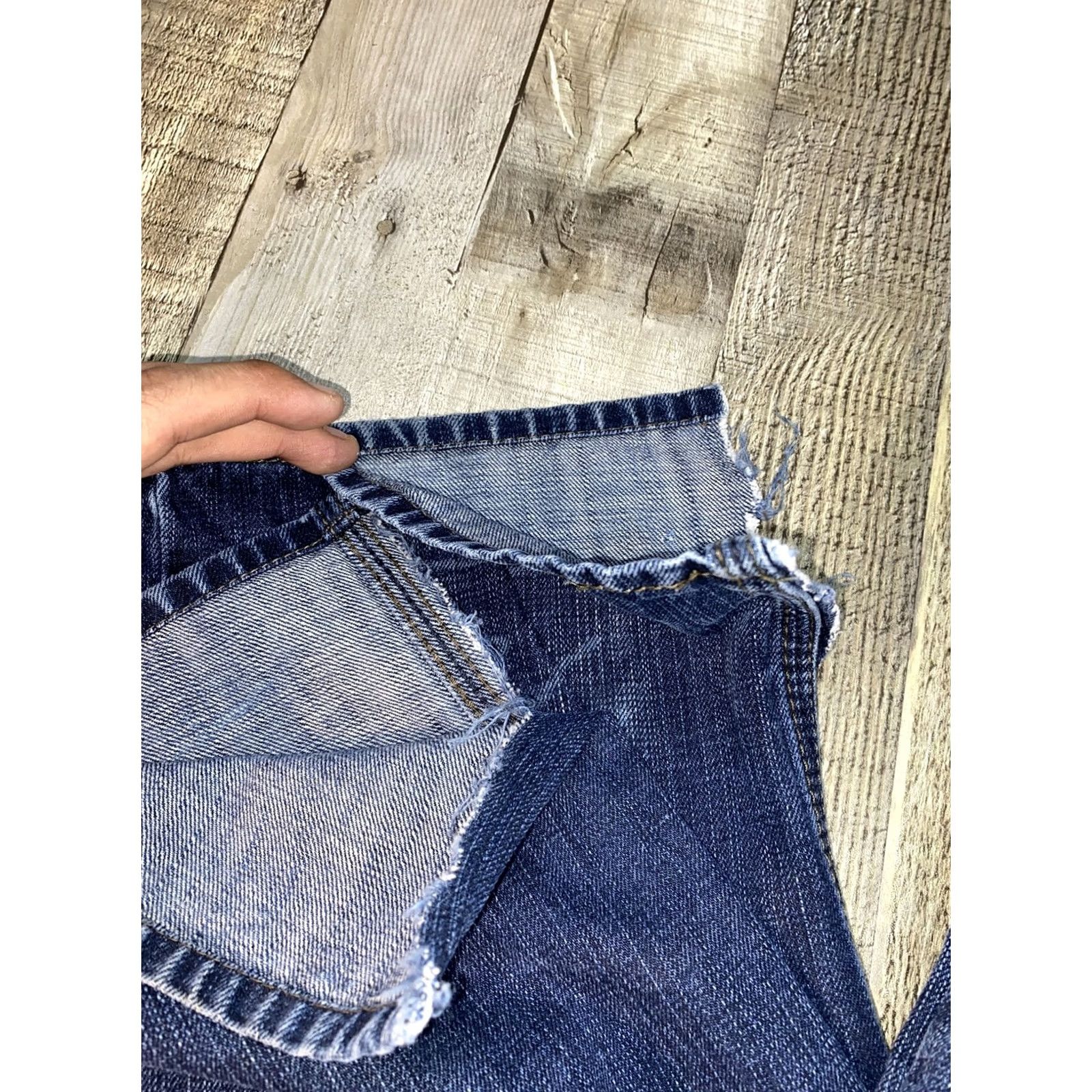 Levi's Levi's 514 Slim Straight Jeans Men 36 x 32 Blue Denim Regular Inseam 32 Red Tab SLIMING Size US 36 / EU 52 - 5 Thumbnail