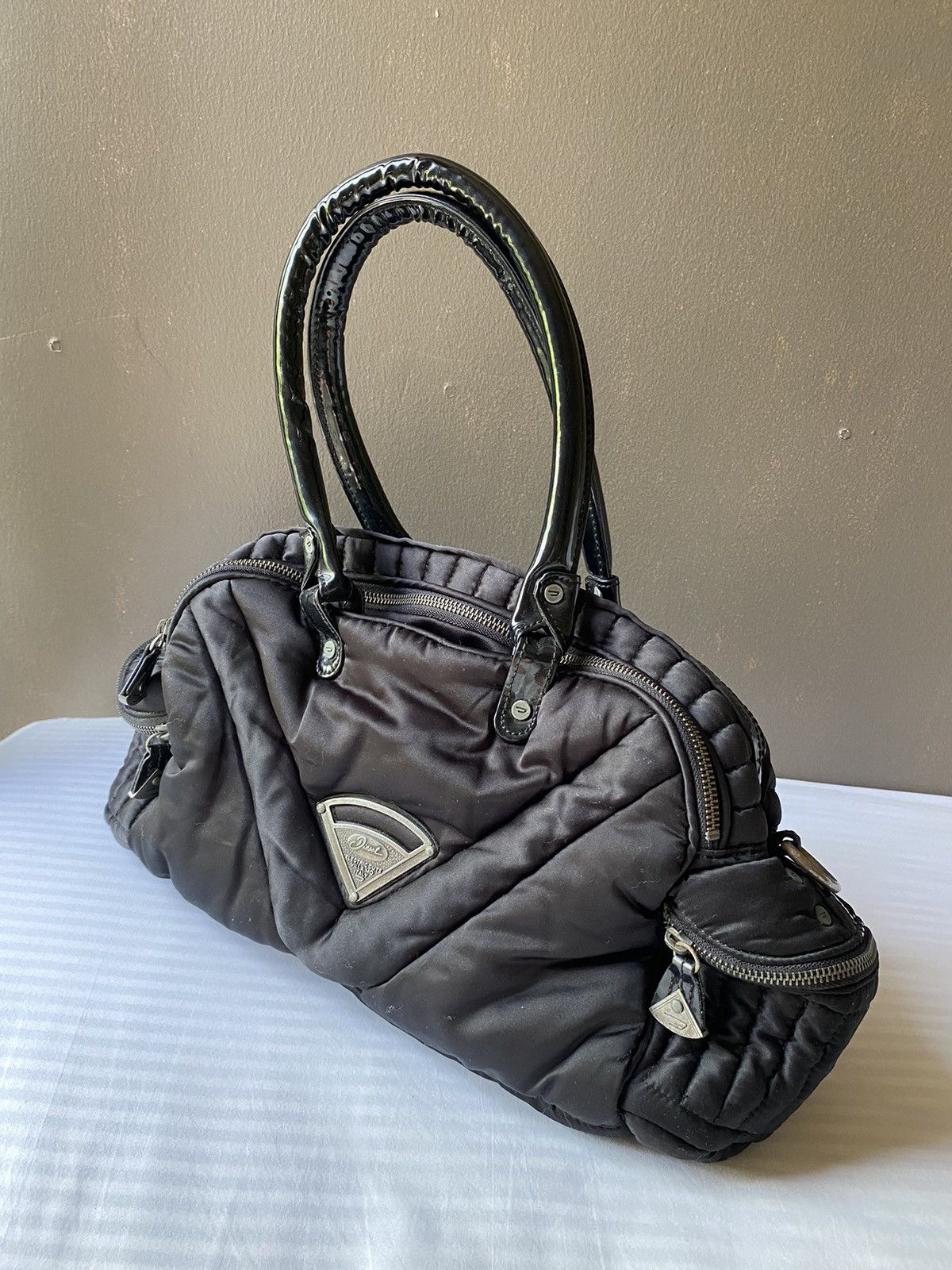 Diesel Diesel electric cute villa.mo Italy Black handbag. Size ONE SIZE - 4 Thumbnail