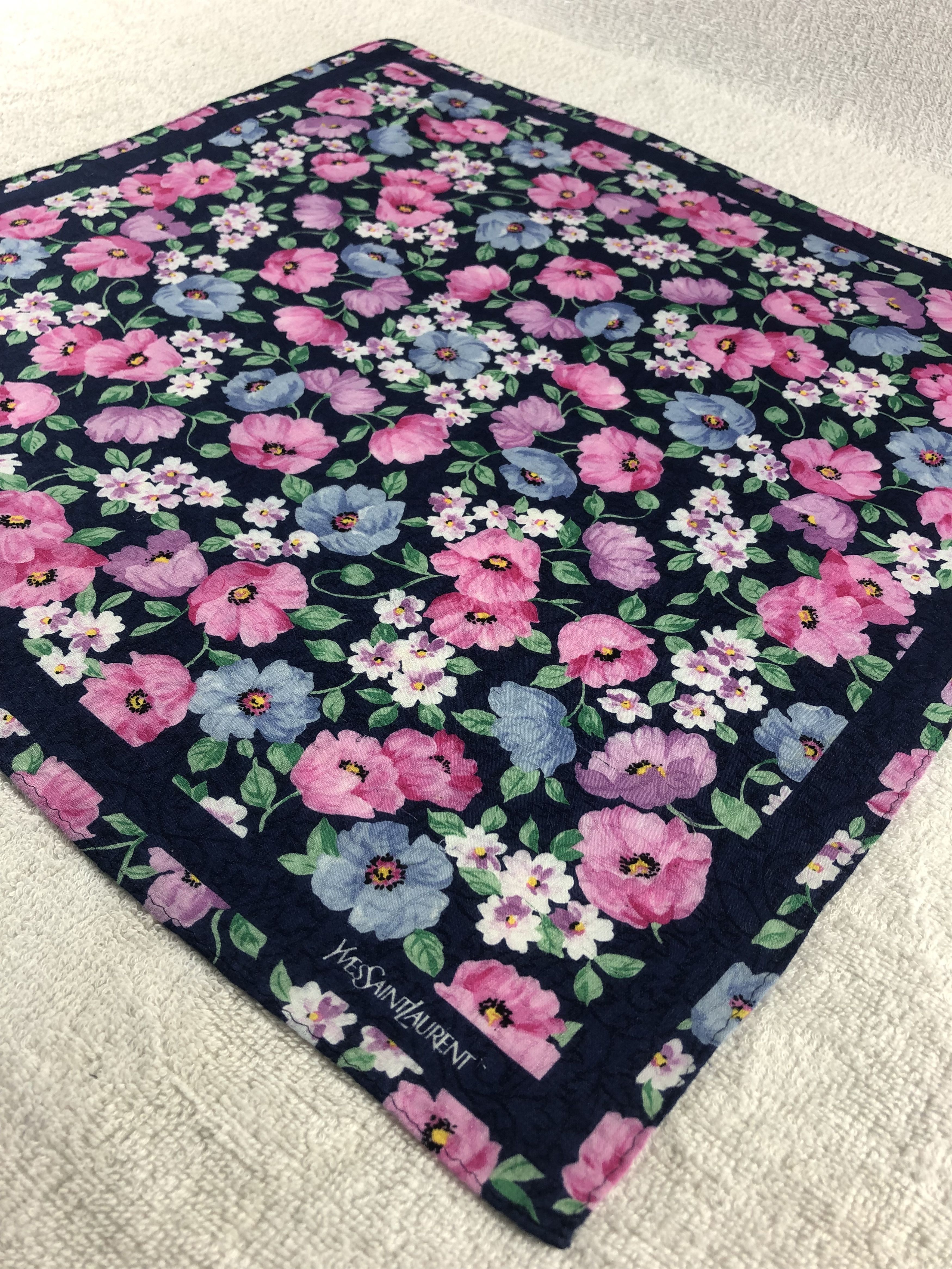Yves Saint Laurent Yves Saint Laurent Handkerchief / Bandana / Neckerchief Size ONE SIZE - 4 Thumbnail