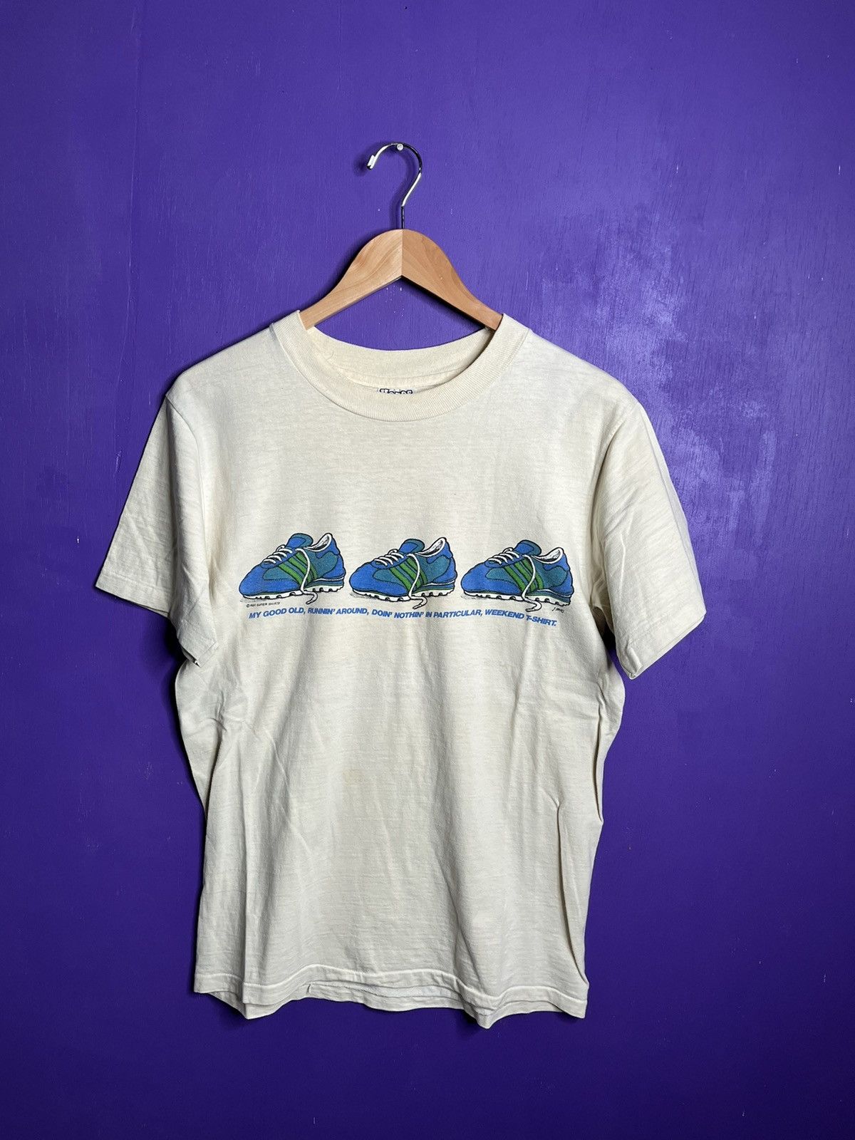 Vintage 1980 runnin around doin nothin weekend t-shirt
