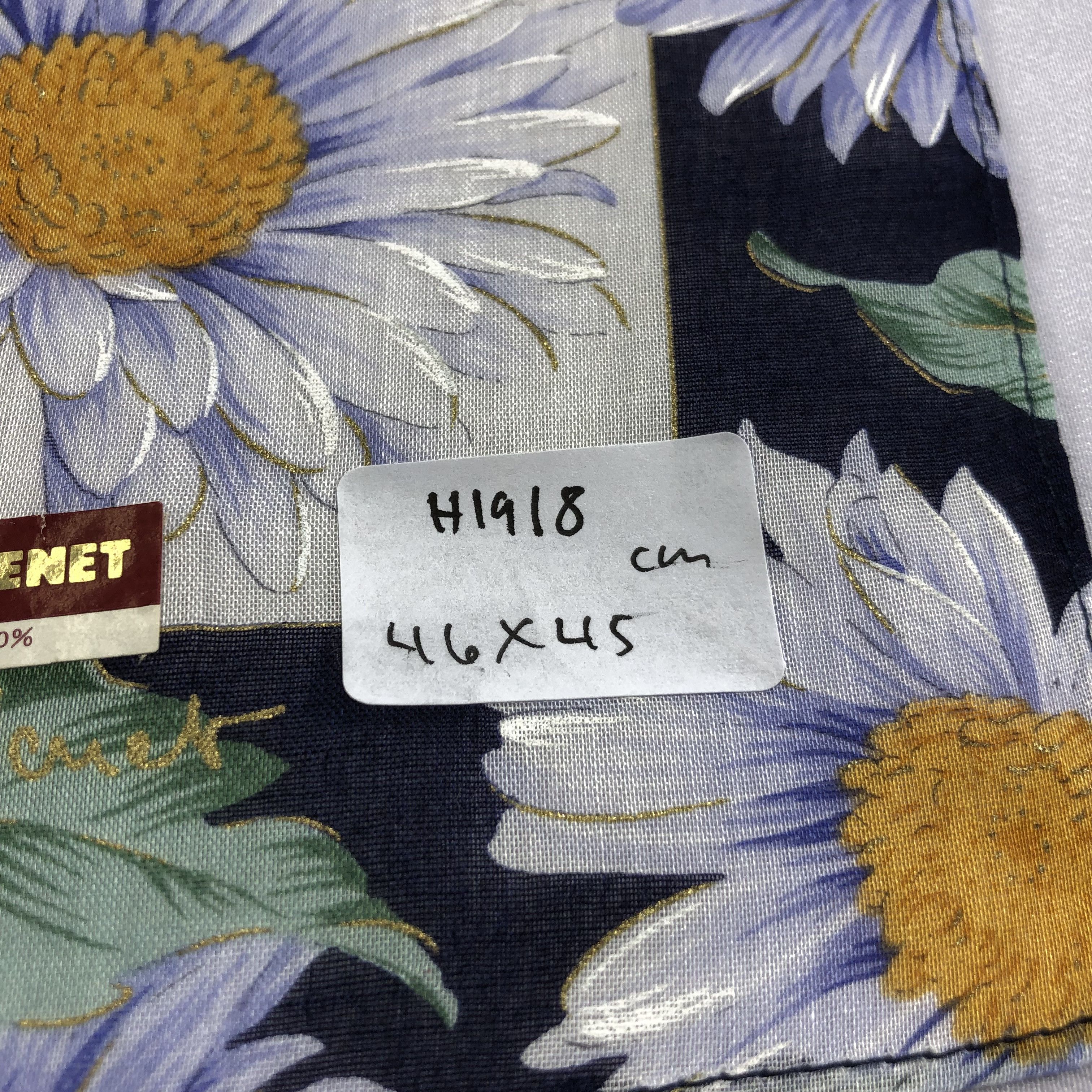 Vintage Philippe Venet Handkerchief Neckerchief Bandana H1918 Size ONE SIZE - 6 Thumbnail