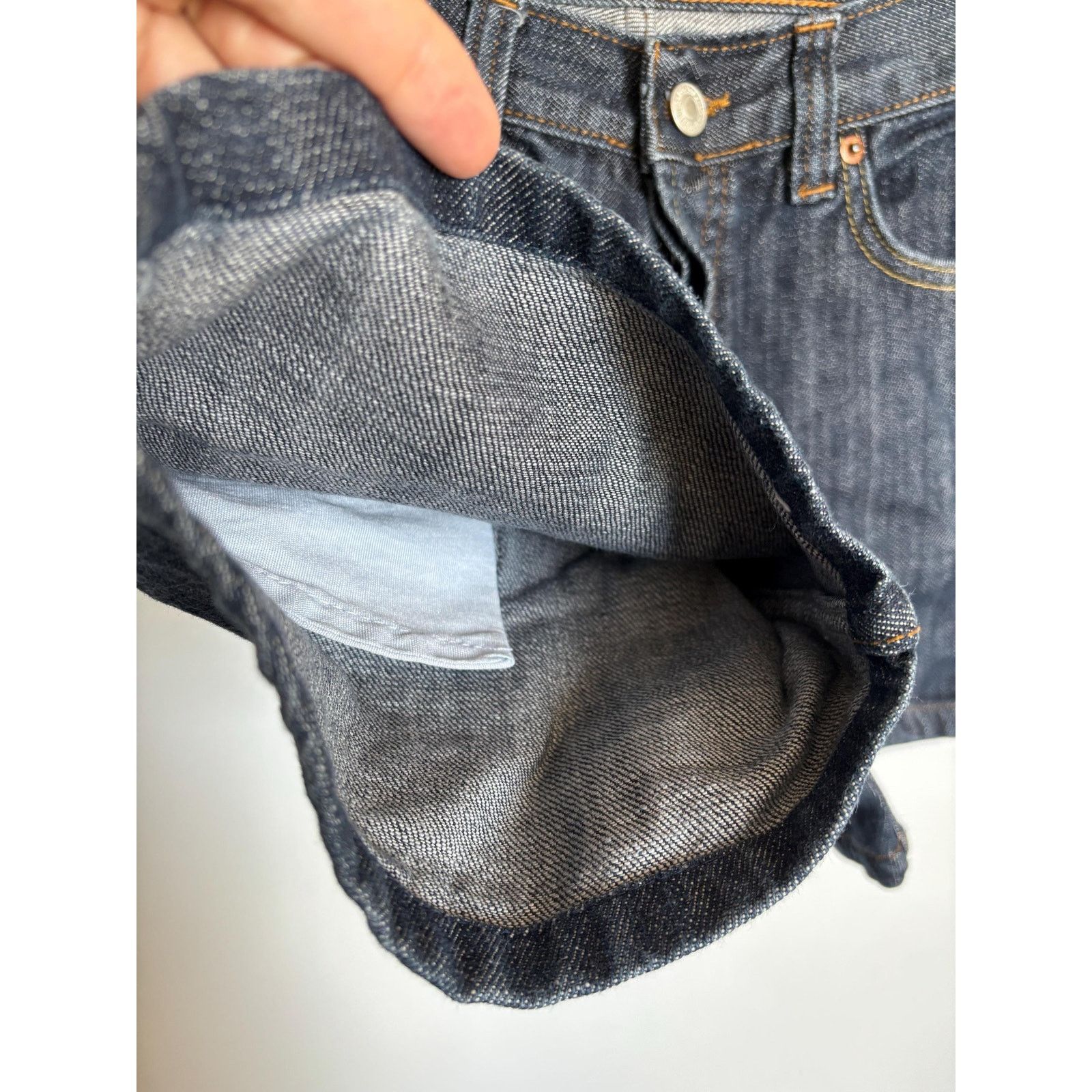 Levi's Levi's 501 Shorts W29 USA Made 1996 Raw Hem Dark Wash Rare Size US 29 - 8 Thumbnail