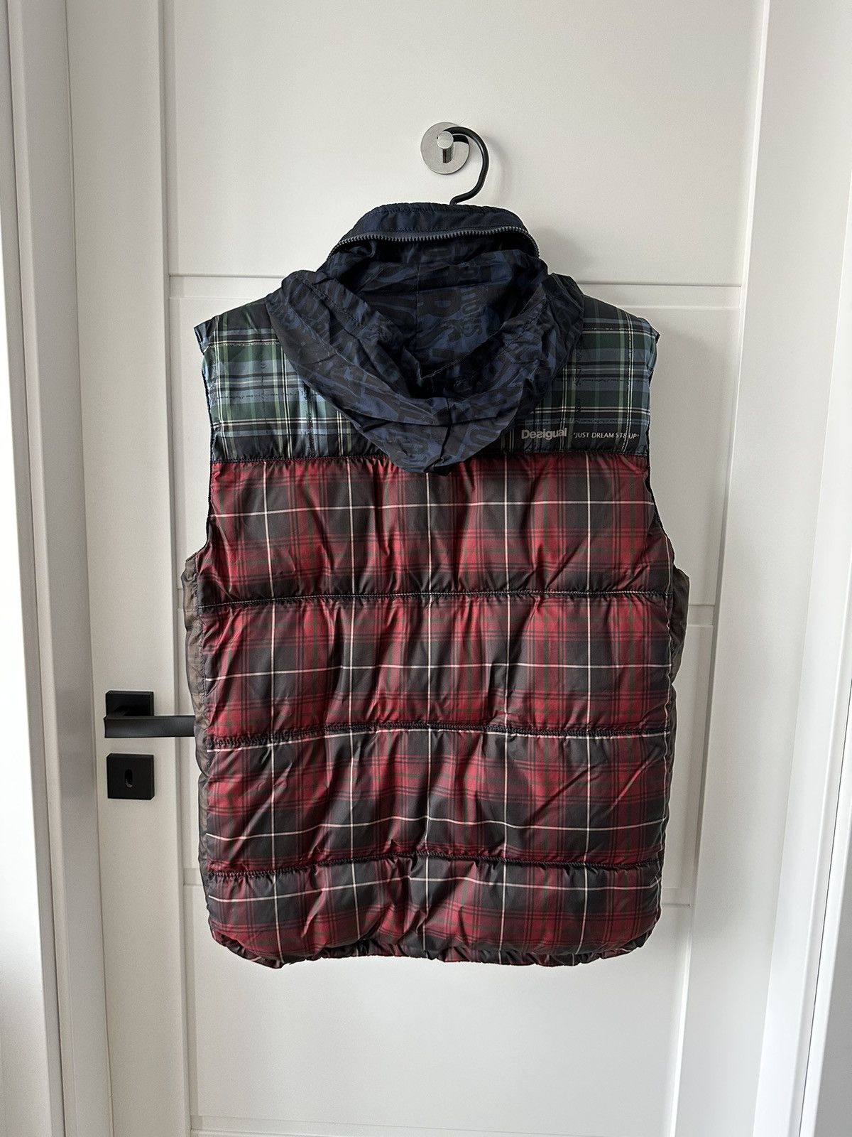 Desigual Desigual patchwork hooded padded reversible vest gilet blue Size US L / EU 52-54 / 3 - 13 Thumbnail