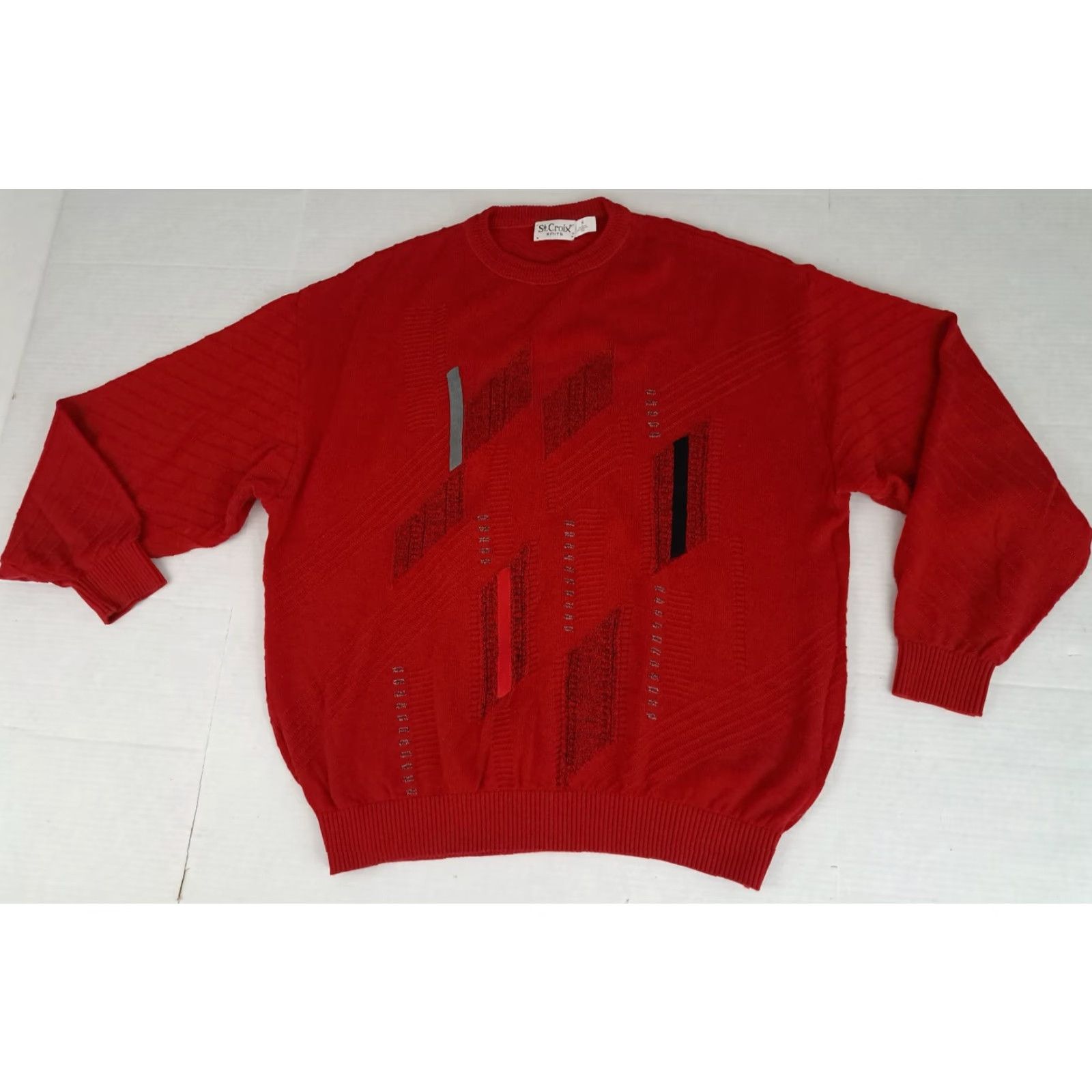 X-LARGE VINTAGE Red Ribbed Geometric Knit Sweater St. Croix XL Men Pullover Crew Neck Knit Cotton Short Description: 27in long 25in pit to pit Size US XL / EU 56 / 4 - 2 Thumbnail