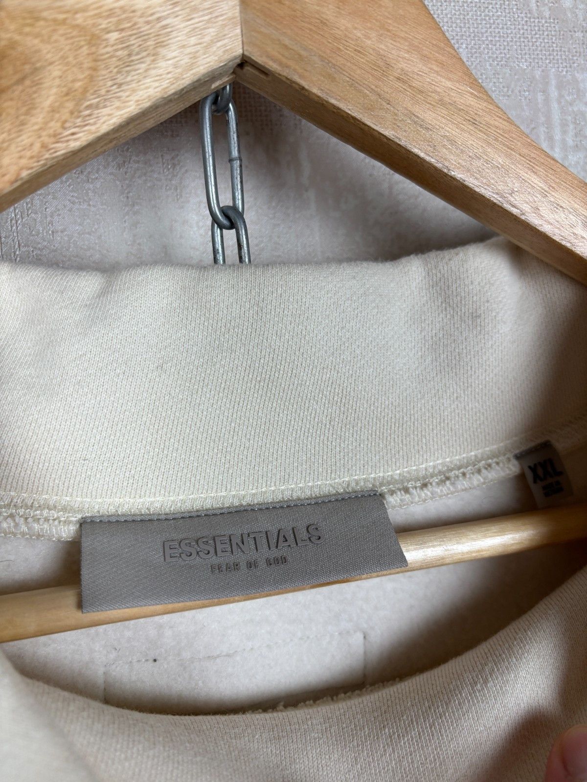 Essentials Essentials Fear of God Turtleneck Sweatshirt Cream Ivory Size US XXL / EU 58 / 5 - 6 Thumbnail