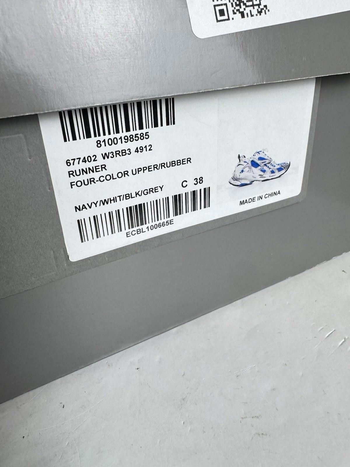 Balenciaga Balenciaga Runner Sneakers Navy White Grey Size 38 Size US 8 / IT 38 - 7 Thumbnail