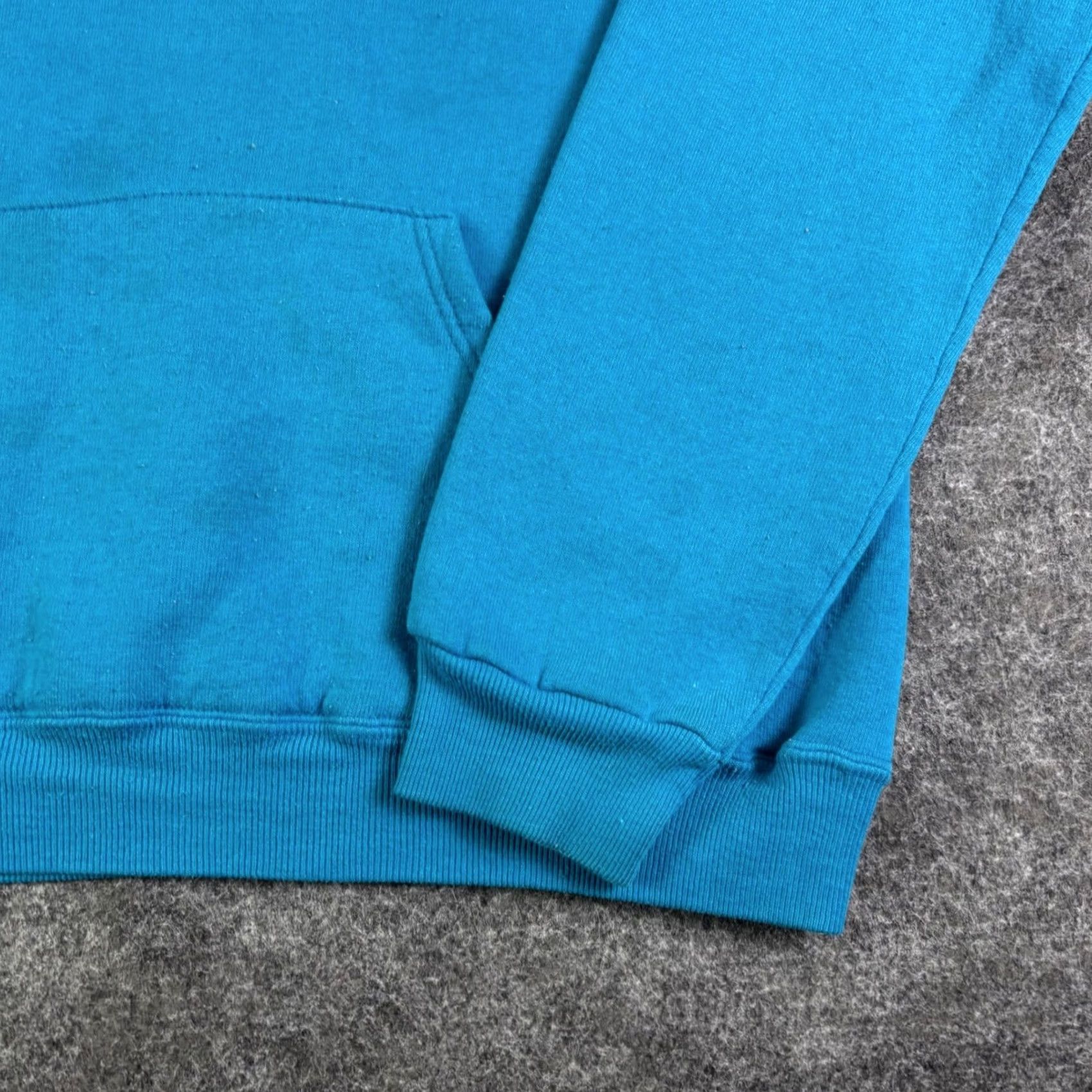 Vintage VINTAGE Pullover Hoodie Turquoise Blue Sweatshirt Mens M Lined Hood Size US M / EU 48-50 / 2 - 5 Thumbnail