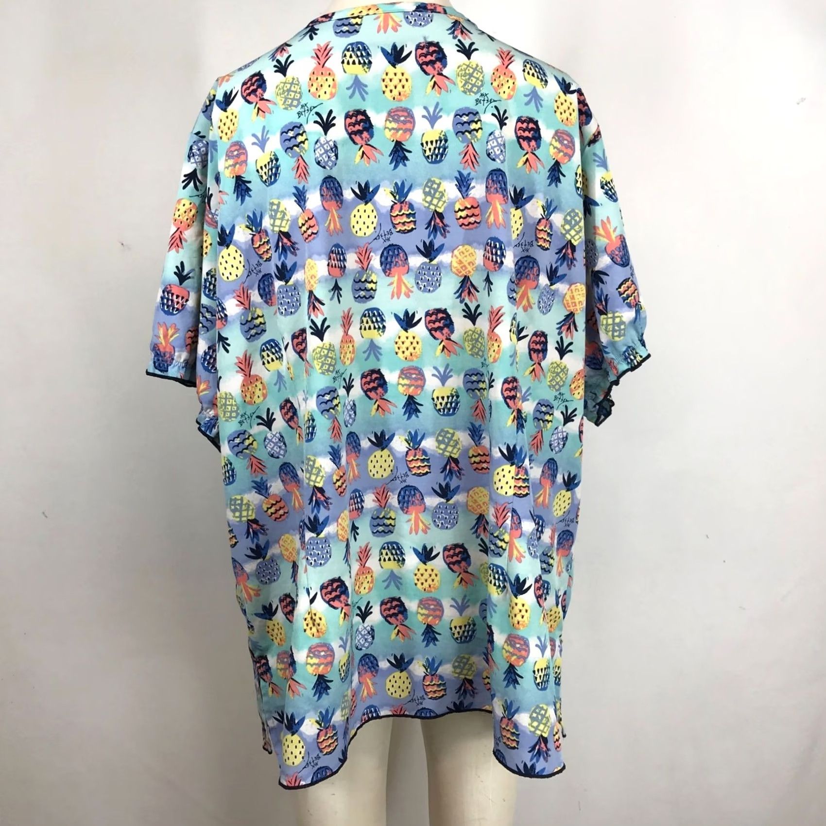 Betsey Johnson BETSEY JOHNSON Women TOP 3XL Multicolor Short Sleeve V Neck Smock Scrub Top Size XXL / US 16-18 / IT 52-54 - 5 Thumbnail