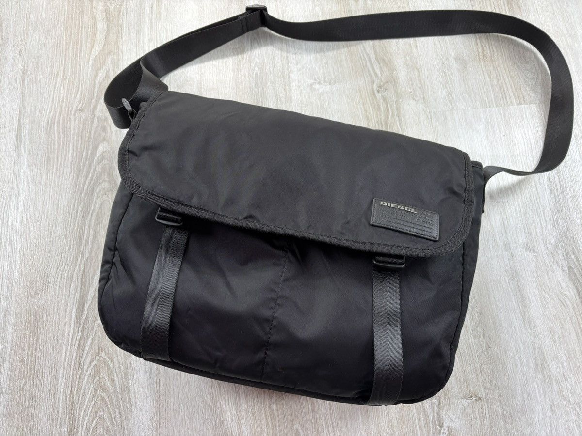 Designer × Diesel Mens bag Diesel Discovery Color Black Size ONE SIZE - 2 Thumbnail