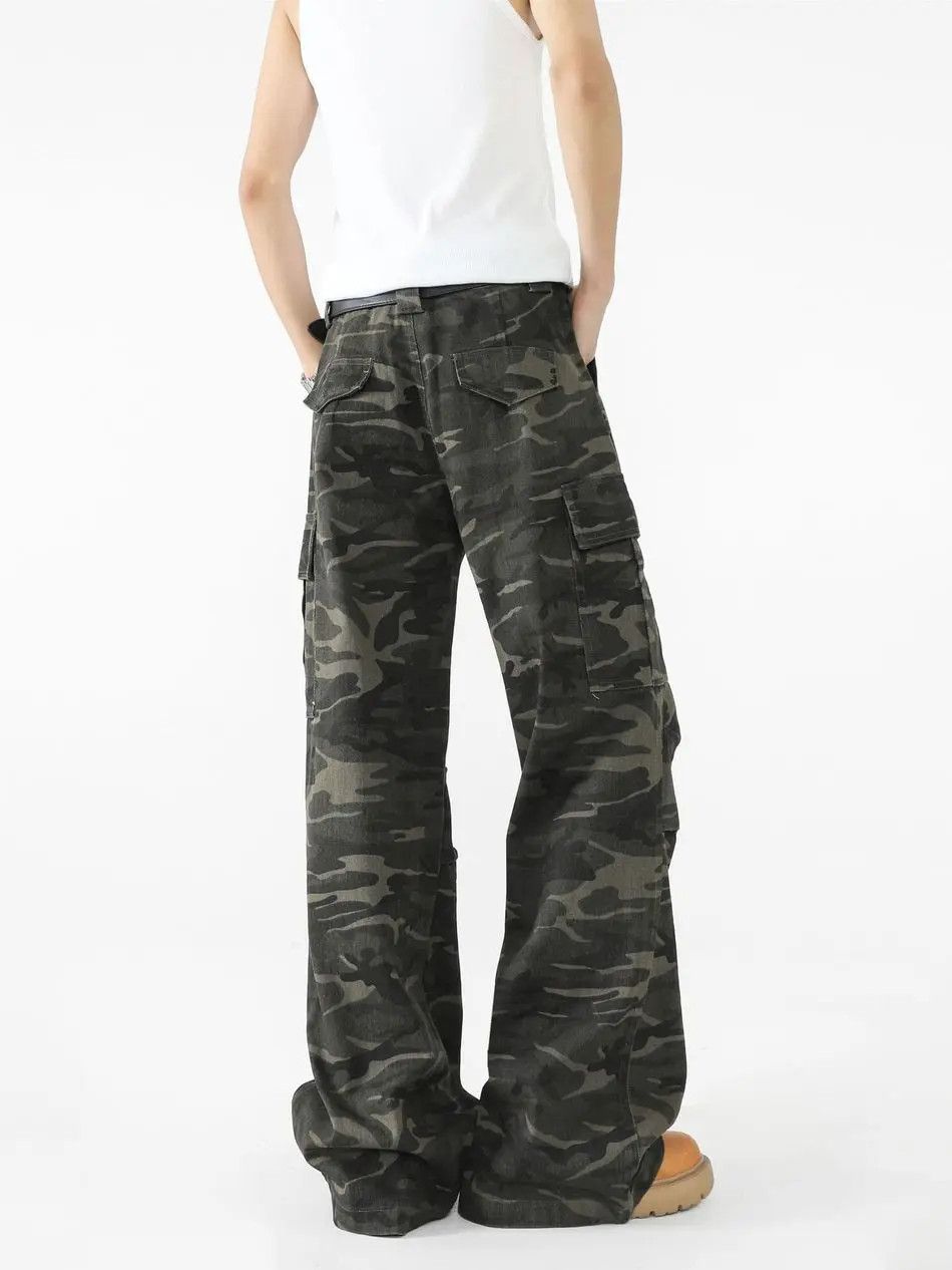 Japanese Brand Retro loose camouflage pocket jeans Size US 32 / EU 48 - 4 Thumbnail