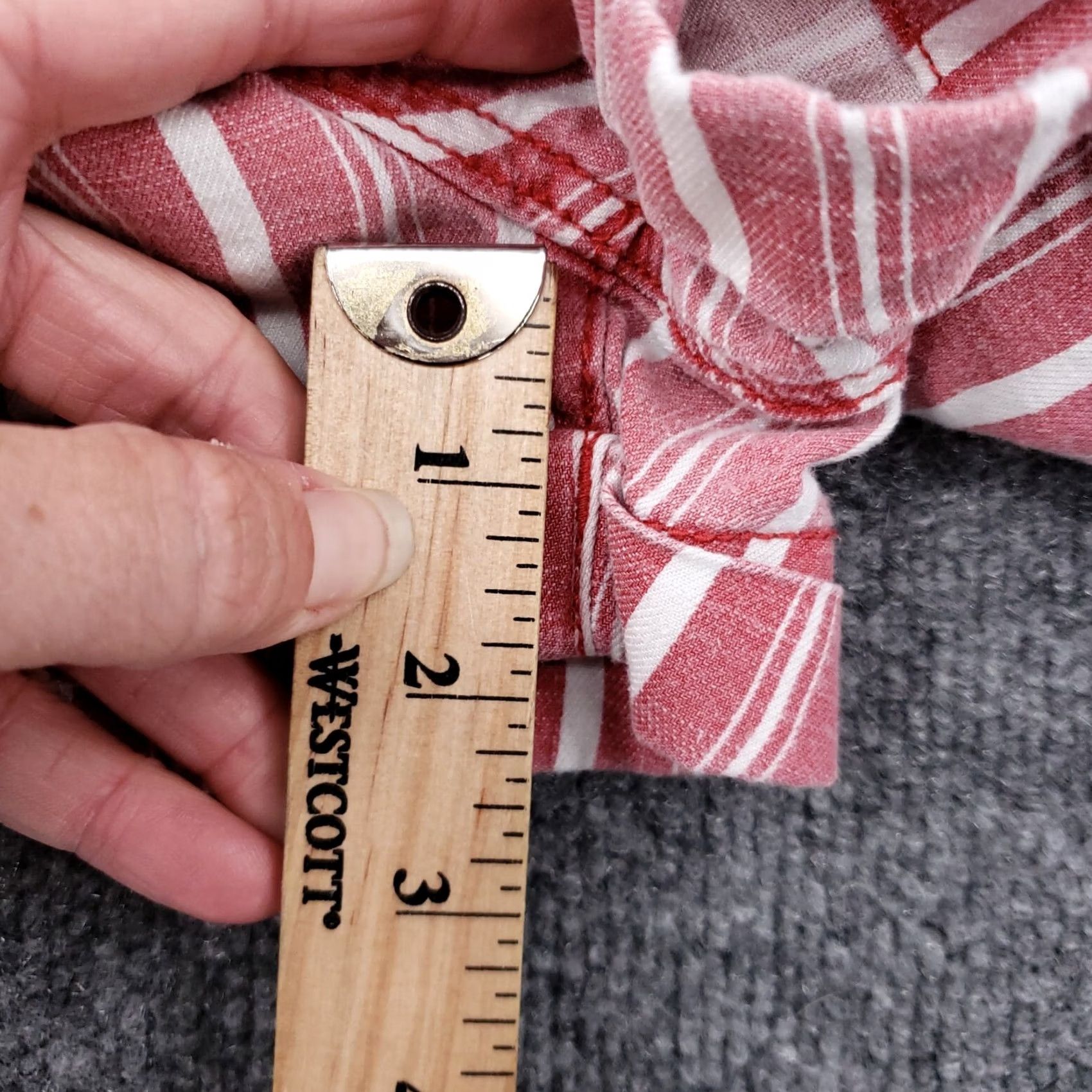 American Eagle Outfitters American Eagle Womens Shorts Size 2 Paper Bag Red White Striped High Rise Summer Size 26" / US 2 / IT 38 - 2 Thumbnail