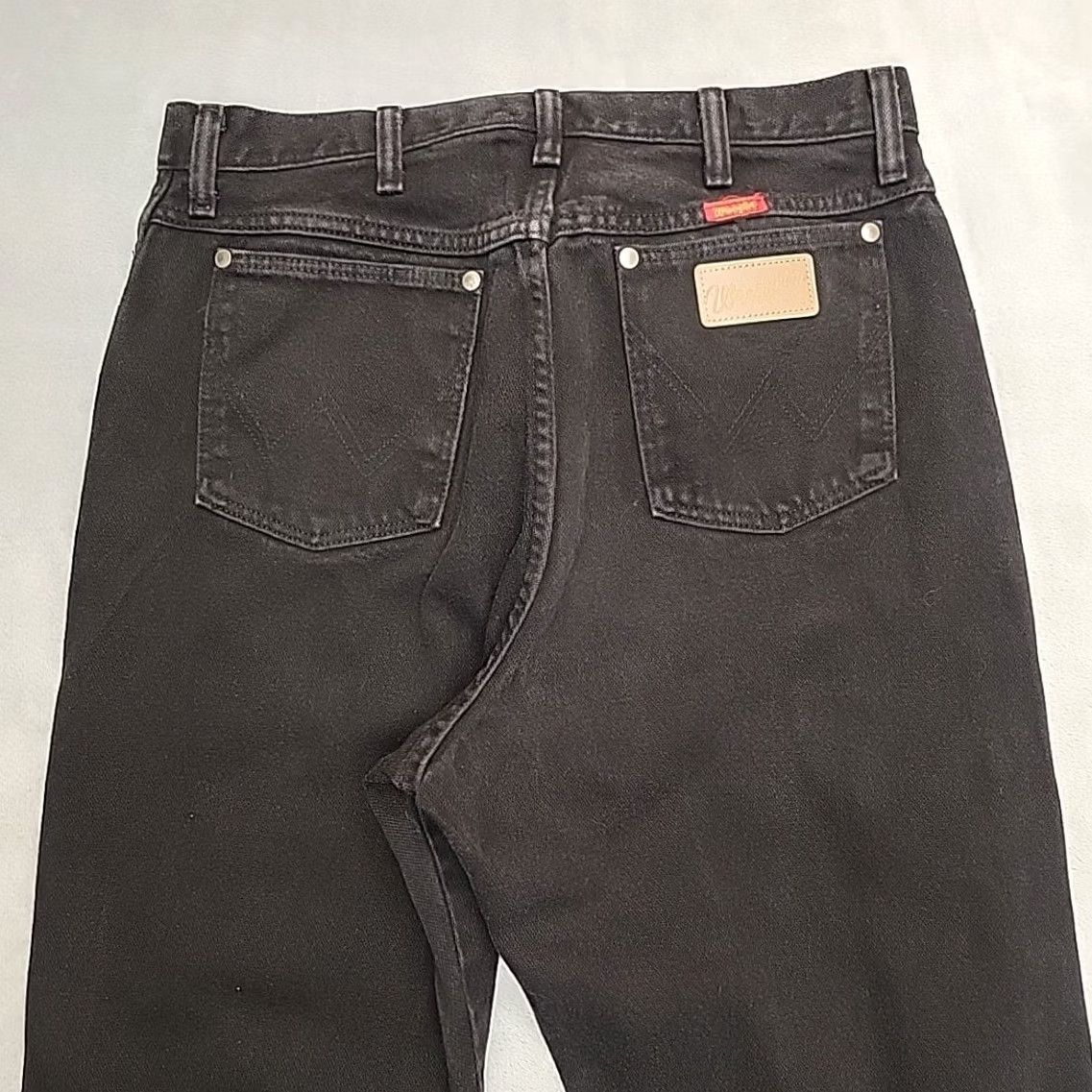 Wrangler VTG Wrangler Jeans Women 15x36 Tall Black High Rise USA 90s Made in USA Stacked Jeans Women 15 5-Pocket USA Western Vintage Mens, Womens, Girls Size 36" / US 14 / IT 50 - 6 Thumbnail