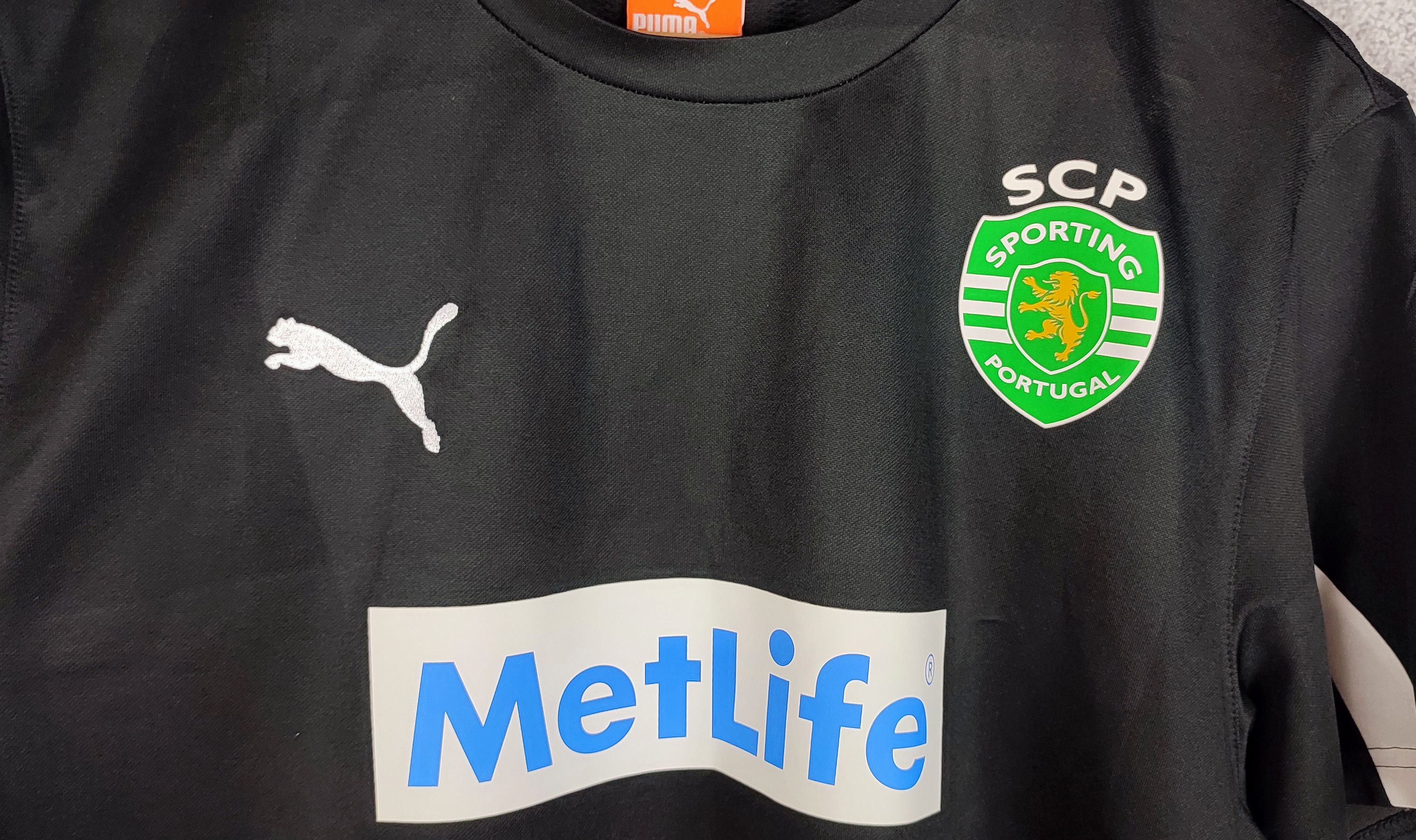 Puma Sporting FC Training Jersey Puma Size US L / EU 52-54 / 3 - 5 Thumbnail