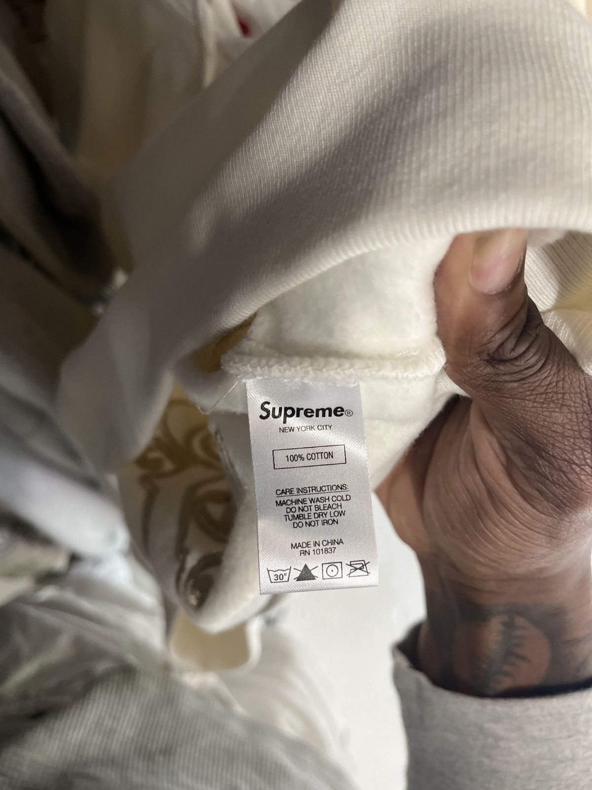 Supreme Supreme Old English Wrap Hoodie Size US L / EU 52-54 / 3 - 5 Thumbnail
