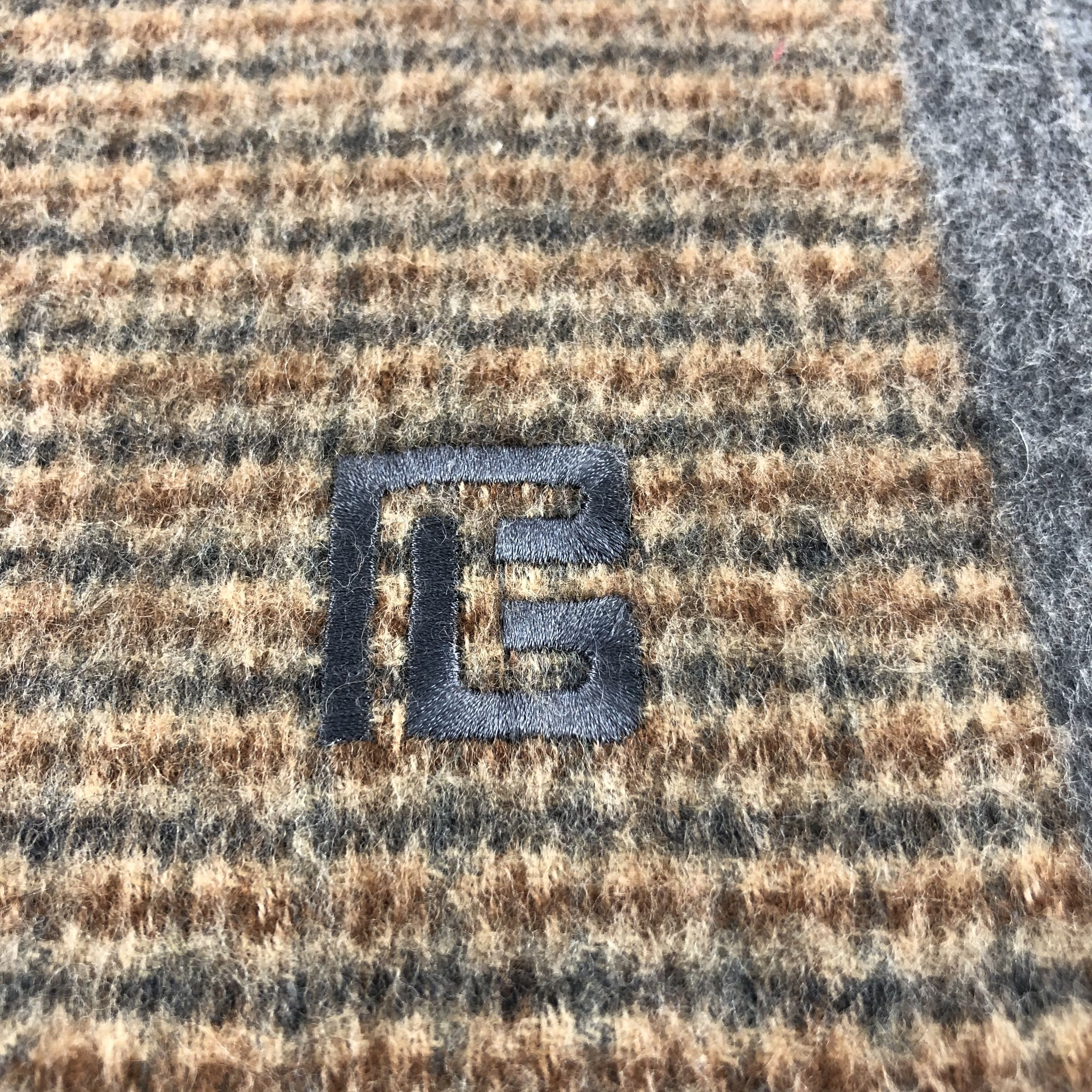 Pierre Balmain Pierre Balmain Wool Scarf Muffler V627 Size ONE SIZE - 4 Thumbnail