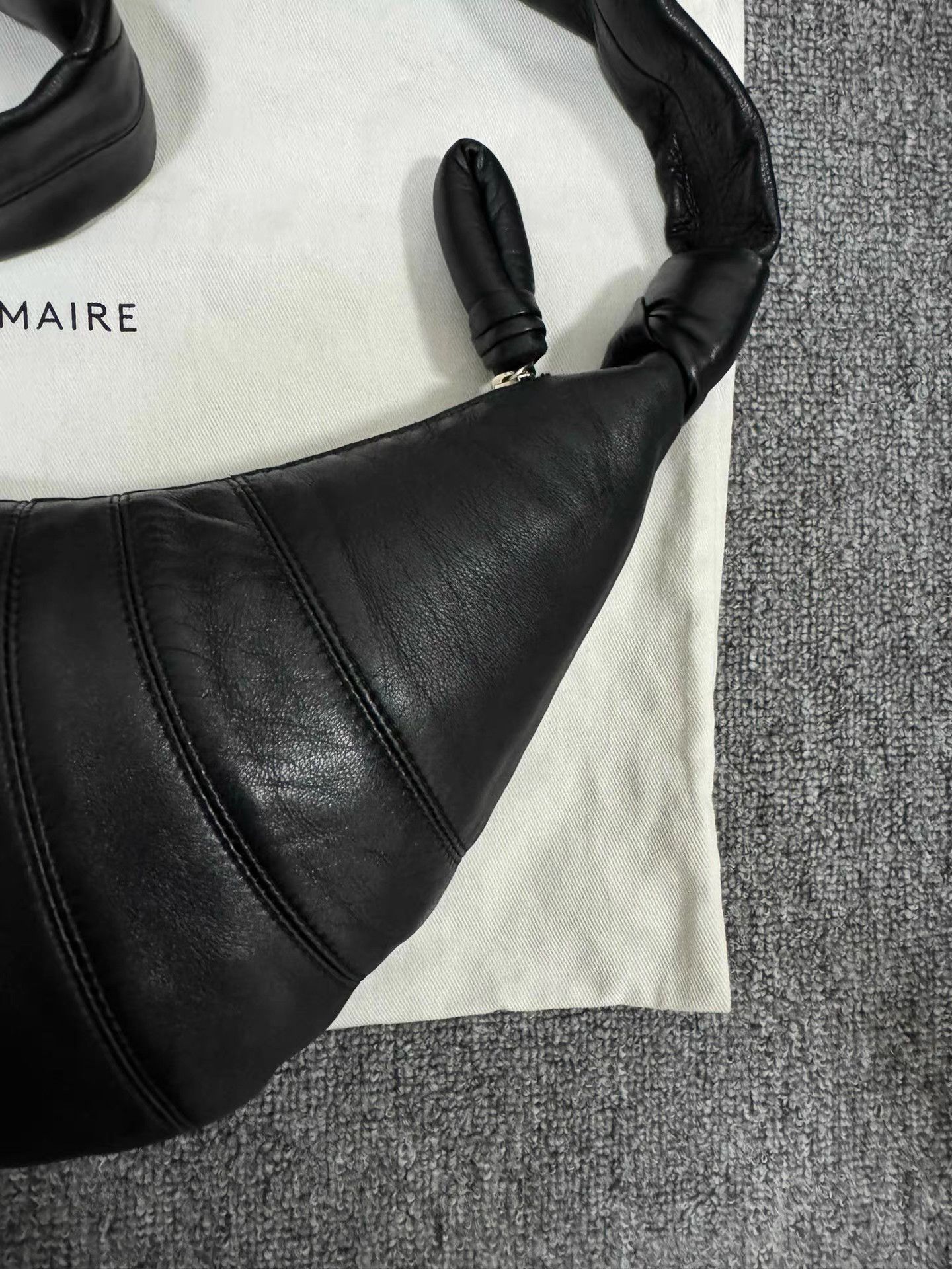 Lemaire Lemaire small black lambskin Croissant bag Size ONE SIZE - 3 Thumbnail