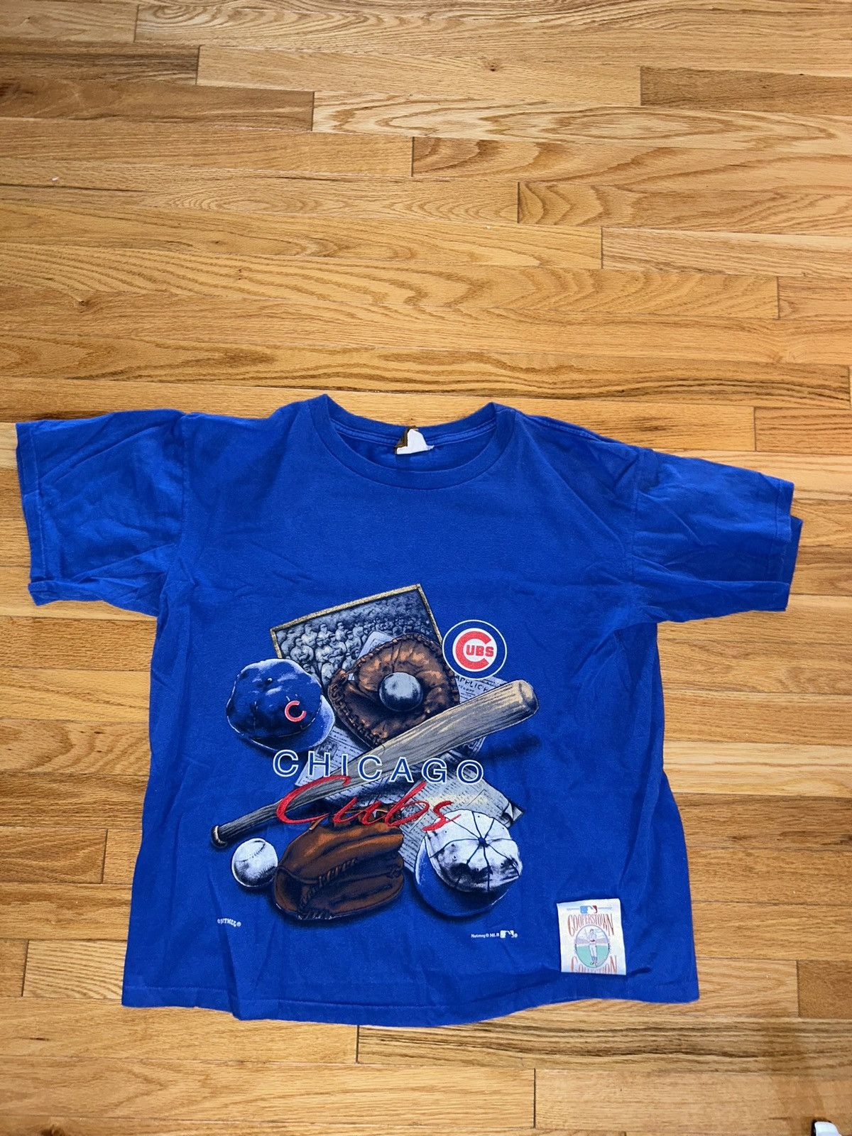 Nutmeg 90s Chicago Cubs Nutmeg T shirt🔥🔥 Size US L / EU 52-54 / 3 - 1 Thumbnail
