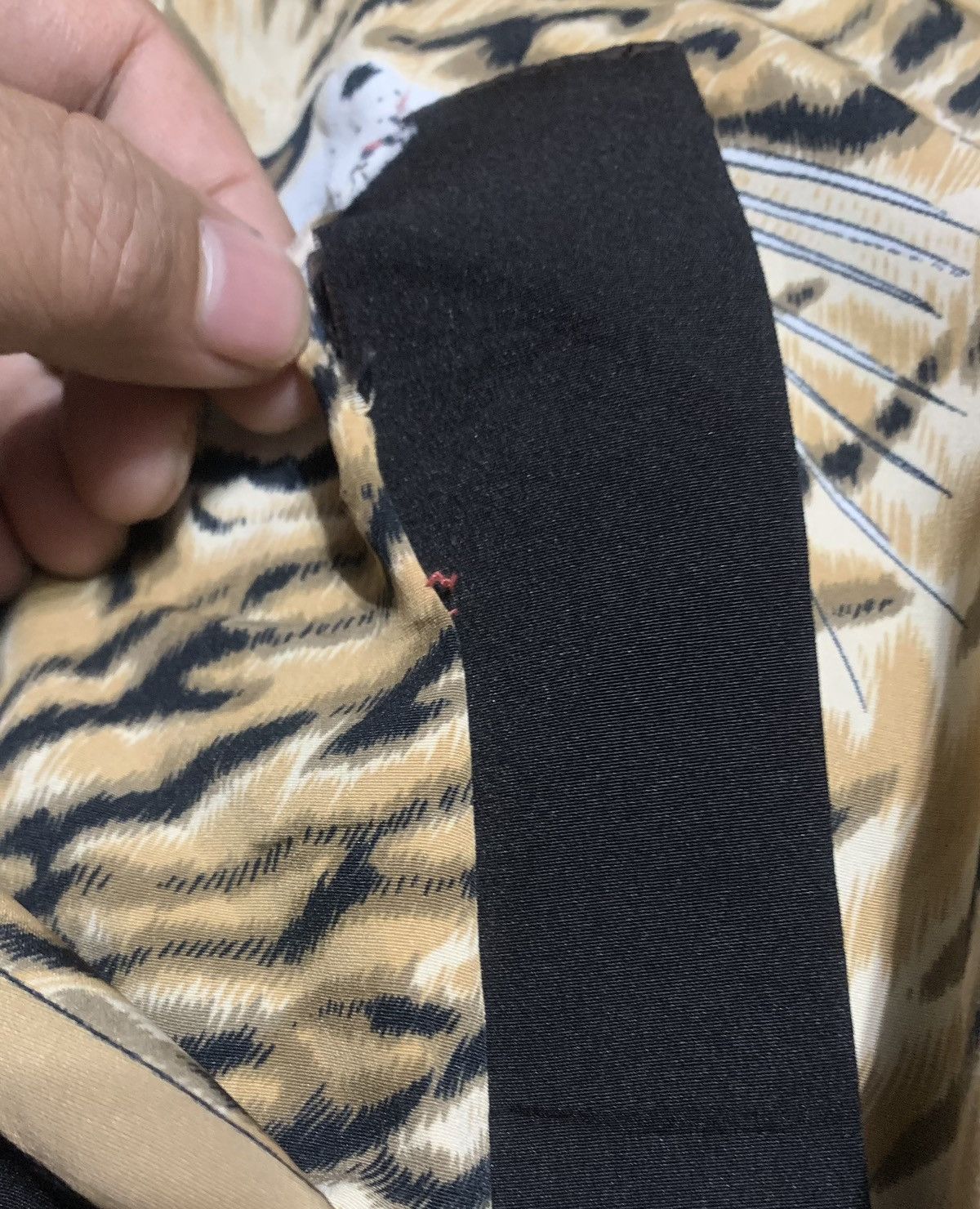 If Six Was Nine Vintage Japanese Tiger Full Printed Bomber Jacket Size US L / EU 52-54 / 3 - 5 Thumbnail