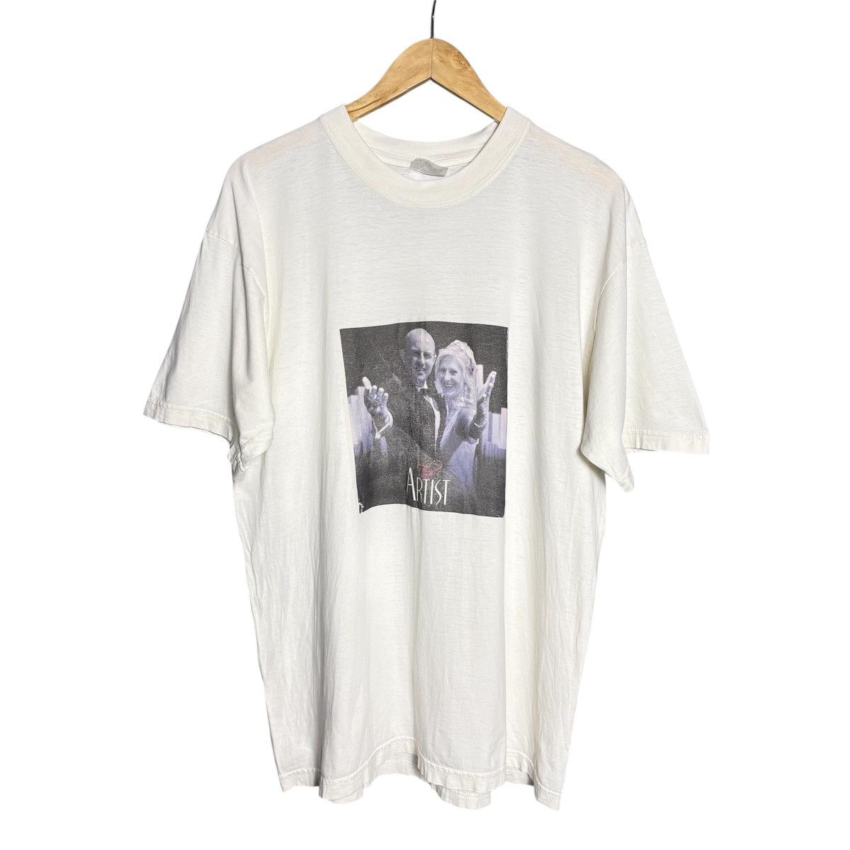Vintage Vintage 90s The Artist Movie T-Shirt Size US XL / EU 56 / 4 - 1 Thumbnail