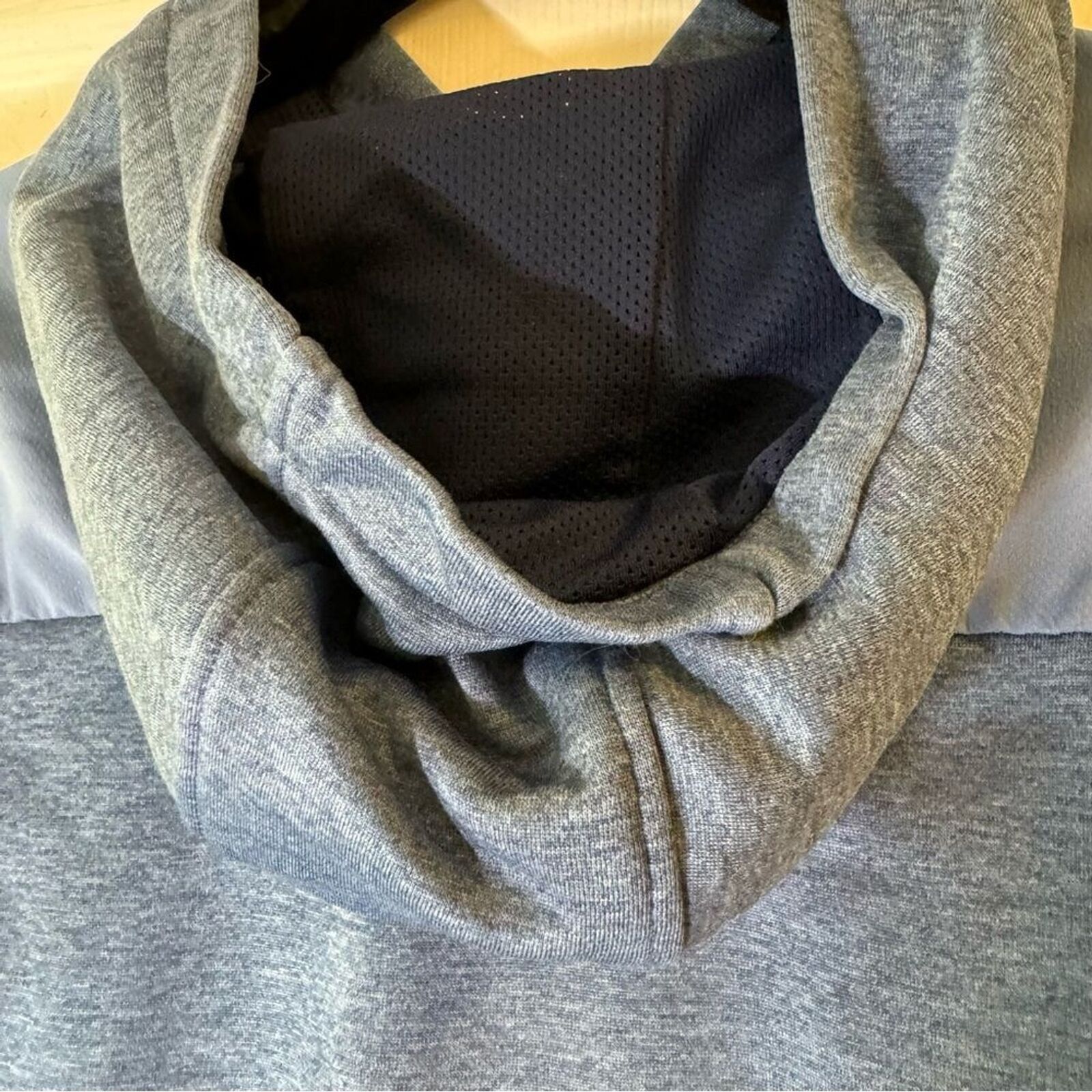 Under Armour Under Armour Hoodie Loose Fit Coldgear Hooded Activewear L Size US L / EU 52-54 / 3 - 5 Thumbnail