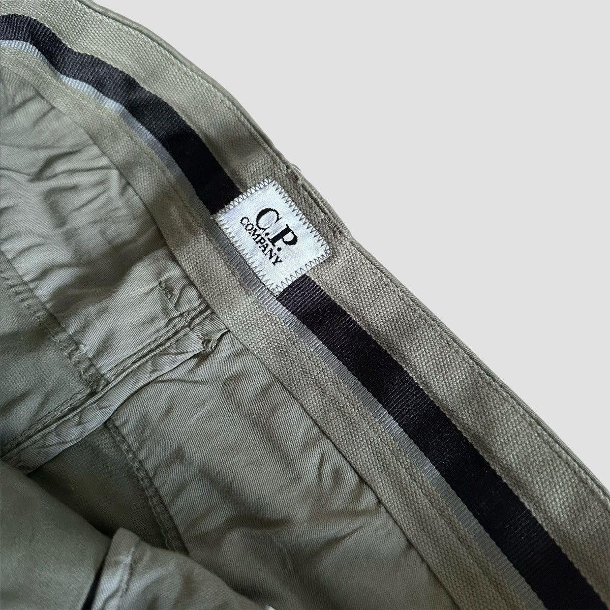 C.P. Company CP Company Bermuda Cargo Shorts Size US 35 - 8 Thumbnail