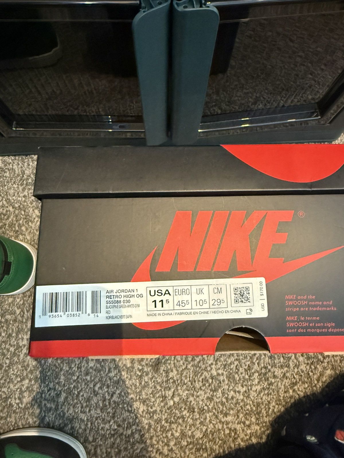 Jordan Brand Jordan 1 High Og Pine Green Black Size US 11.5 / EU 44-45 - 7 Thumbnail