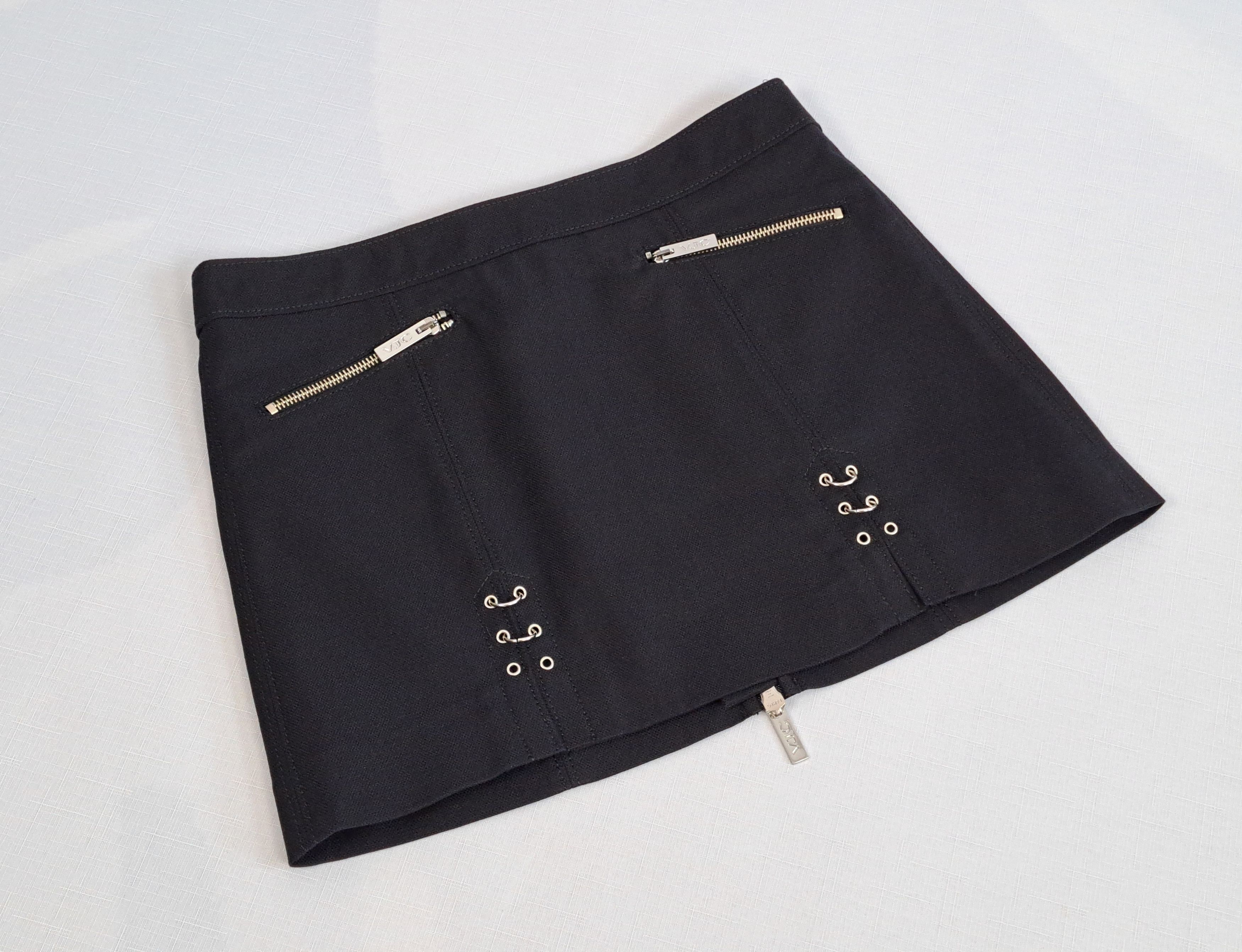 Versace Jeans Couture Versace Jeans Couture black mini skirt. Size 40IT Size 27" / US 4 / IT 40 - 1 Thumbnail