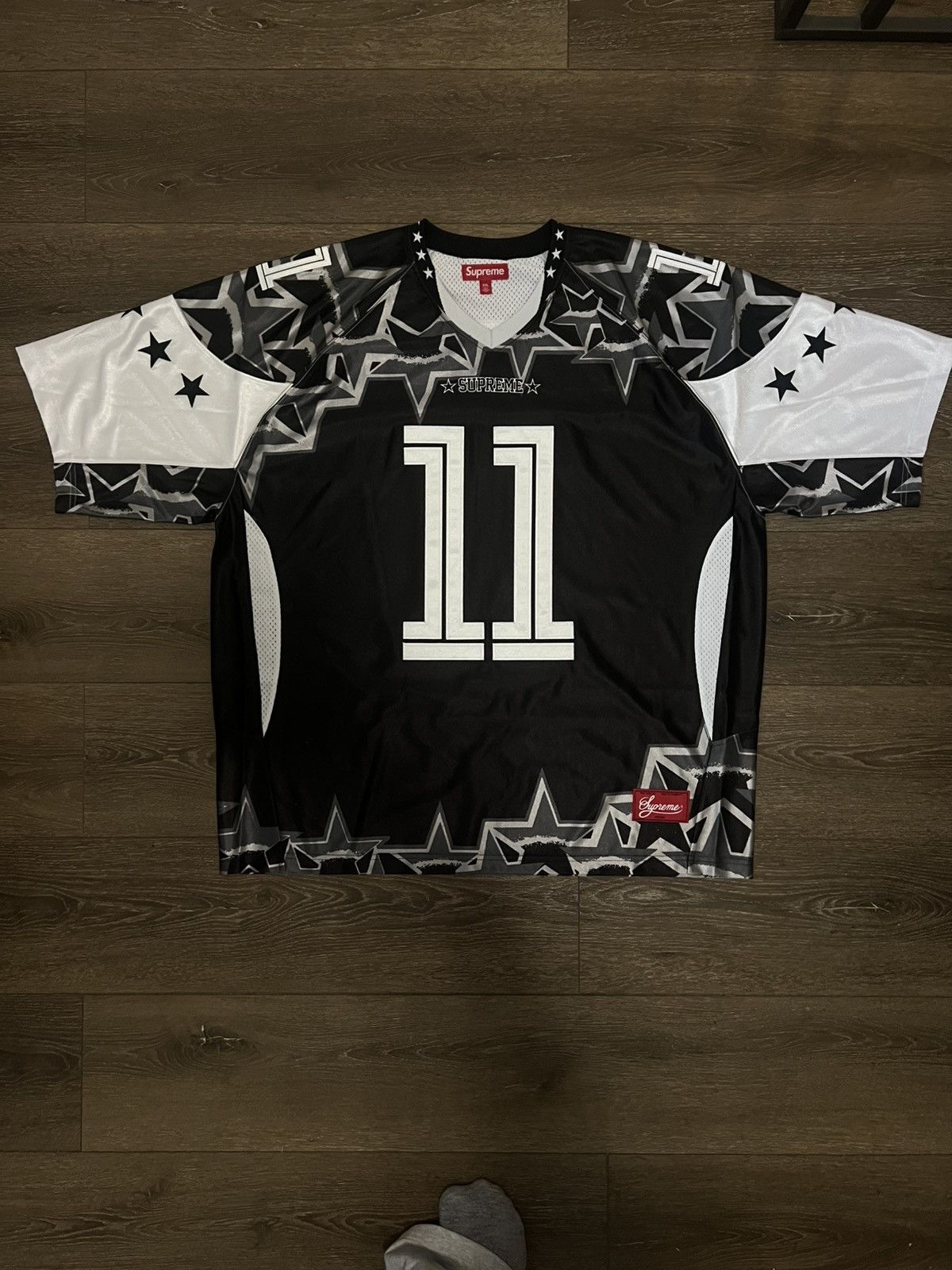 Hypebeast × Supreme Supreme Stars Football Jersey Size US S / EU 44-46 / 1 - 1 Thumbnail