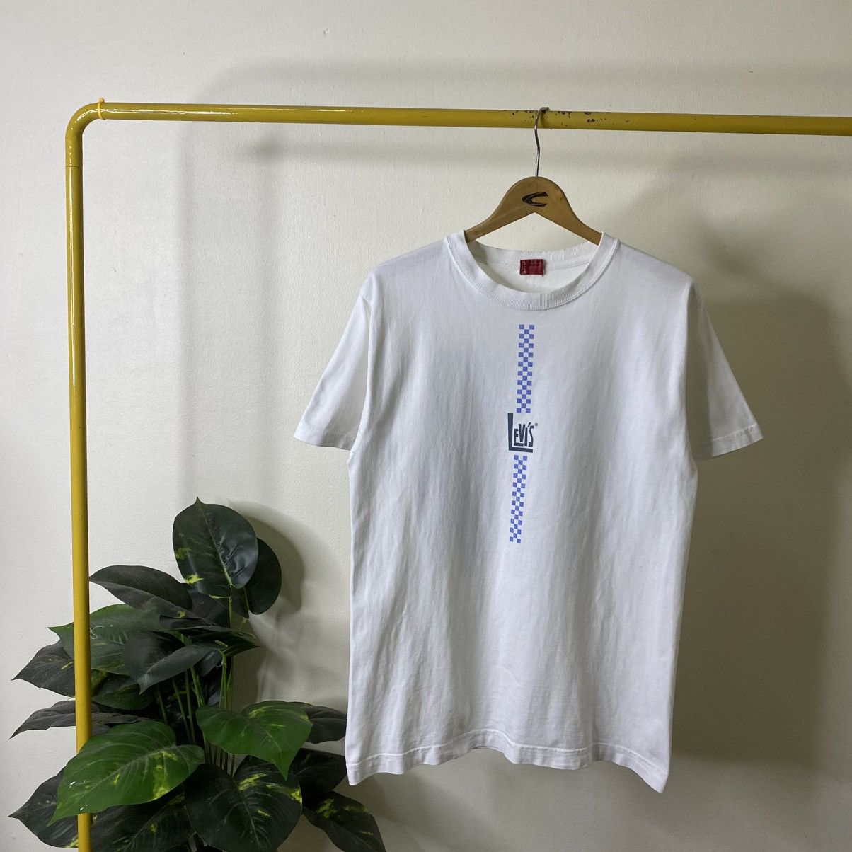 Levi's Vintage 1990s Levis Big Back Graphic T Shirt Size US M / EU 48-50 / 2 - 5 Thumbnail