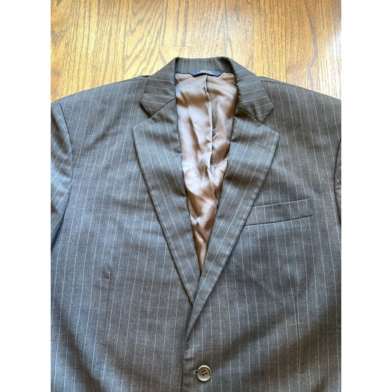 Brooks Brothers Brooks Brothers Blazer Mens 44R Wool Charcoal Gray Striped 2 Piece Classic Notch Lapel Four-Button 2 Piece Travel USA Size 44R - 2 Thumbnail