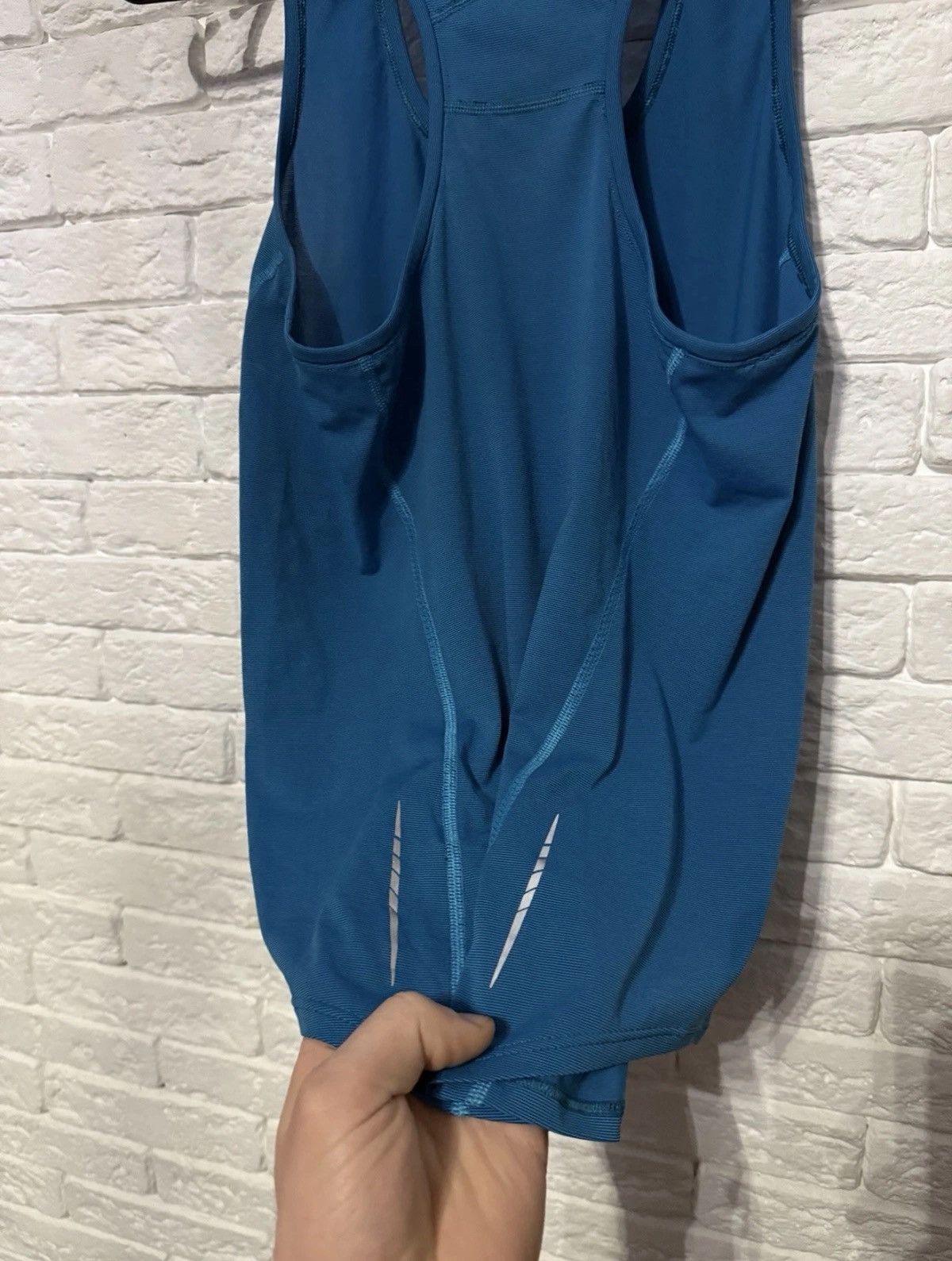 Arc'teryx Arcteryx Men`s Blue Tank Reflective Logo Sz S Size US S / EU 44-46 / 1 - 8 Thumbnail