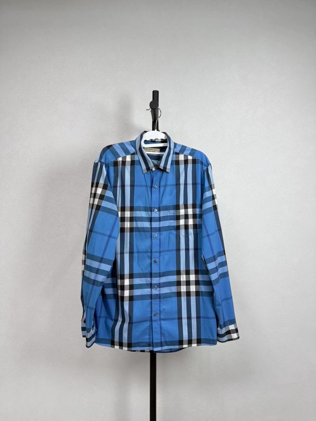 Burberry Burberry Classic Check Shirt Size US L / EU 52-54 / 3 - 1 Thumbnail