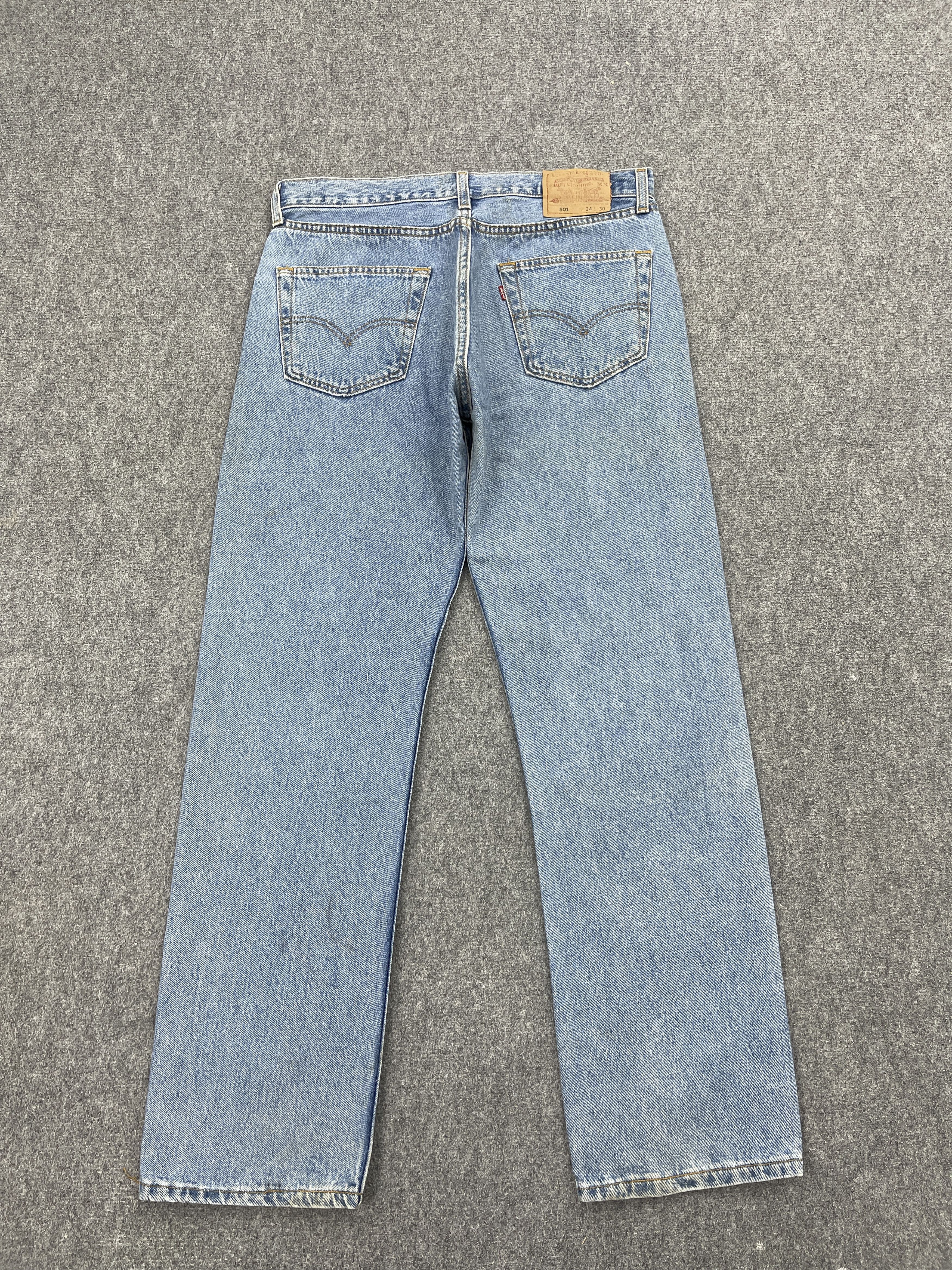 Levi's × Vintage Vintage 90s Levi's 501 Light Washed Jeans Size US 32 / EU 48 - 3 Thumbnail
