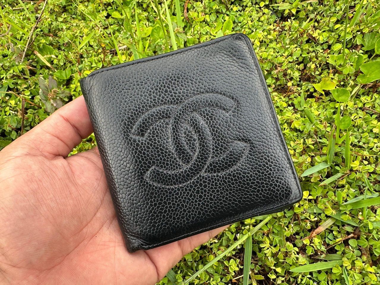 Chanel Authentic Chanel Caviar Timeless CC Bi-Fold Wallet Size ONE SIZE - 1 Thumbnail