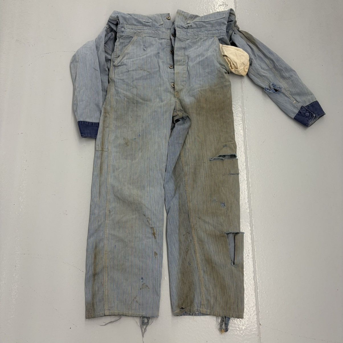 Other Vintage 50s Esso Hickory Stripe Workwear Distressed Coverall Size US 34 / EU 50 - 2 Thumbnail
