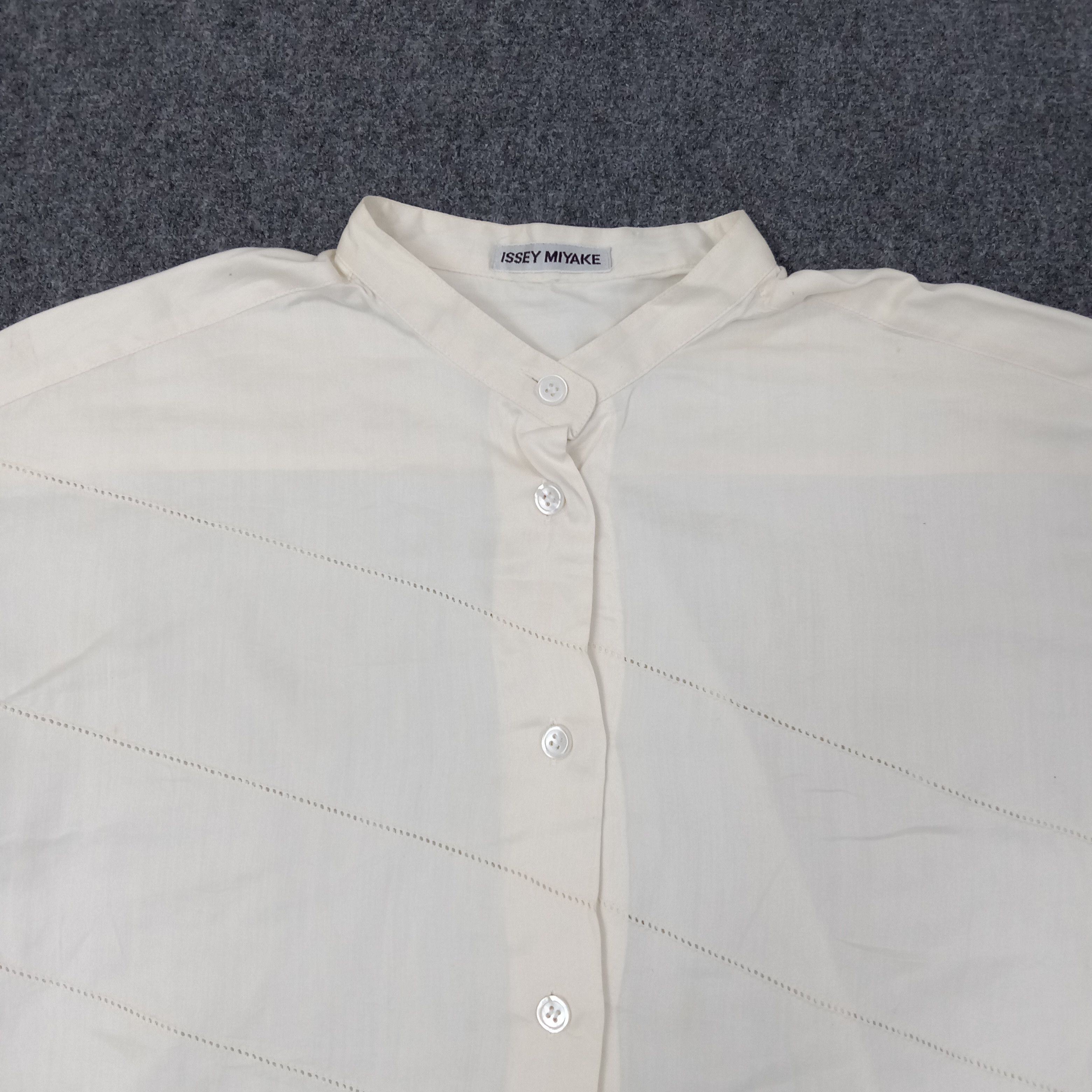 Issey Miyake Issey Miyake Japanese Designer Shirt Button Up C223N53 Size US L / EU 52-54 / 3 - 2 Thumbnail