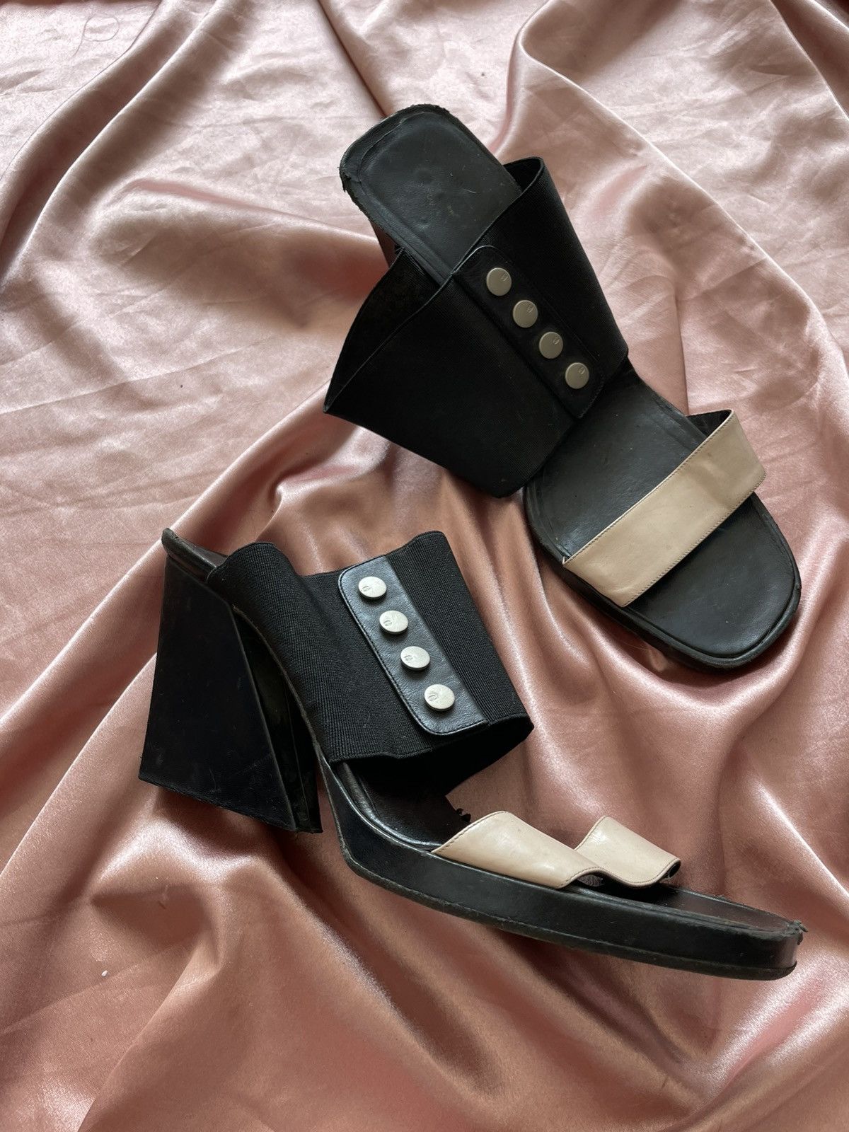 Chanel Chane heels Size US 8 / IT 38 - 11 Thumbnail