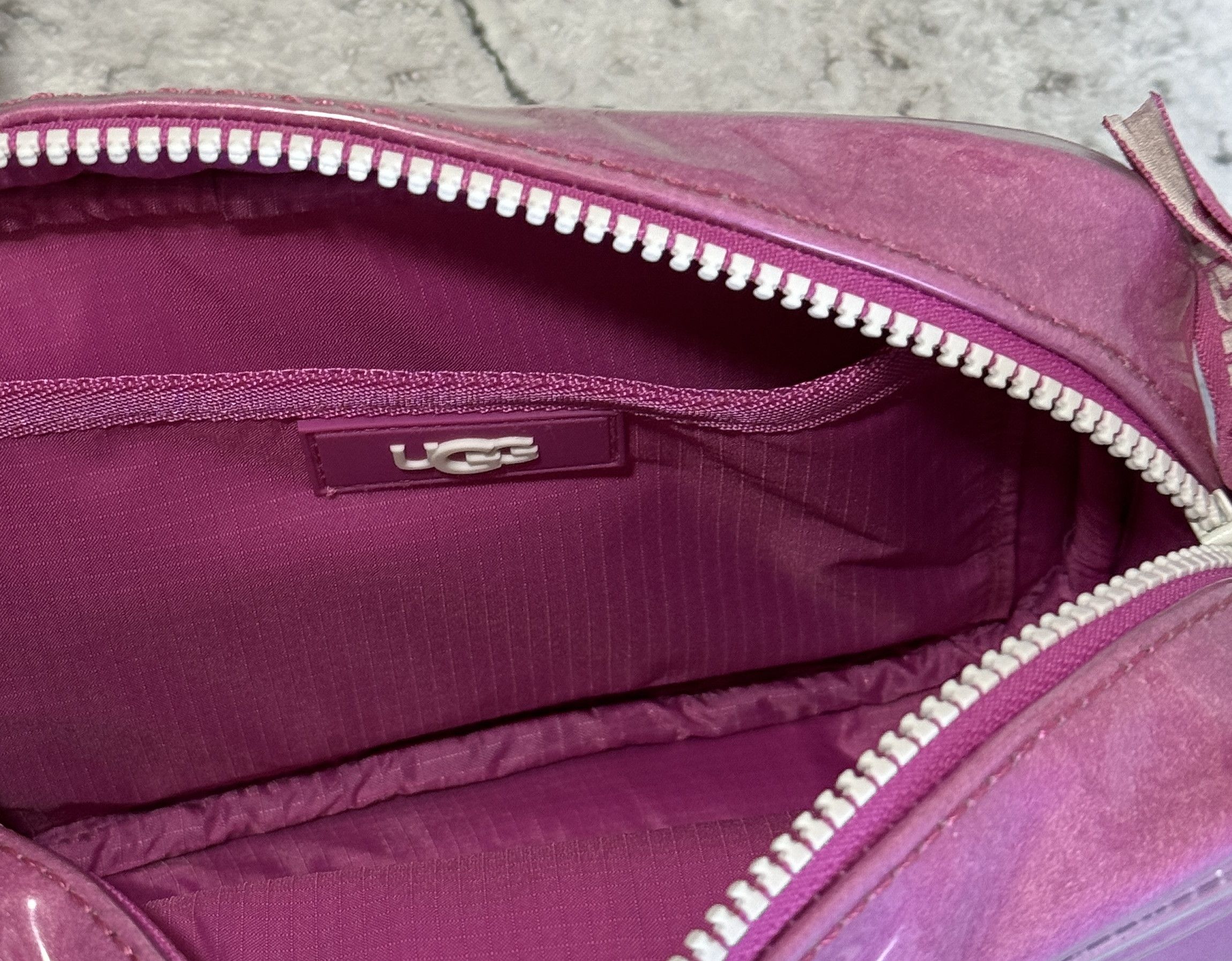 Ugg UGG W JANEY II CLEAR CROSSBODY 1116183 SFPN O\S RETAIL 125$ Size ONE SIZE - 7 Thumbnail