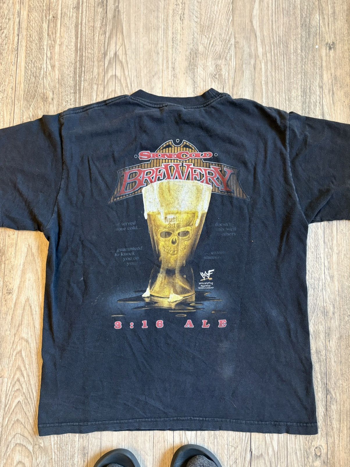 WWF Vintage WWF 1998 Stone Cold Brewery Shirt Size US L / EU 52-54 / 3 - 6 Thumbnail