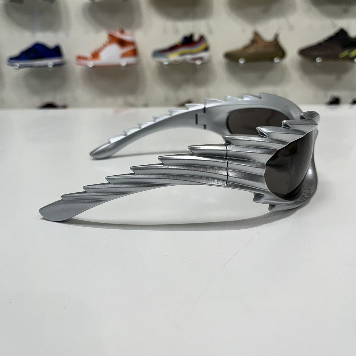Balenciaga Balenciaga Spike Rectangle Sunglasses Silver Size ONE SIZE - 5 Thumbnail