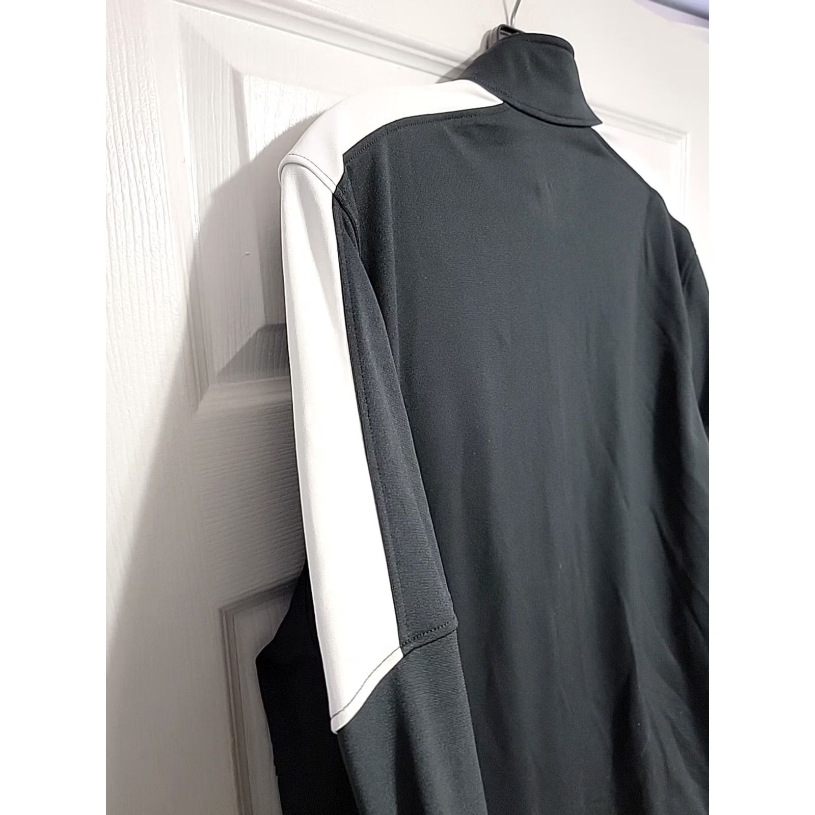 Under Armour Under armour Men’s Double Pocket Quarter Zip Sweatshirt Black 100% Polyester Long Sleeve Zip Pockets Size L Mens Size US L / EU 52-54 / 3 - 6 Thumbnail