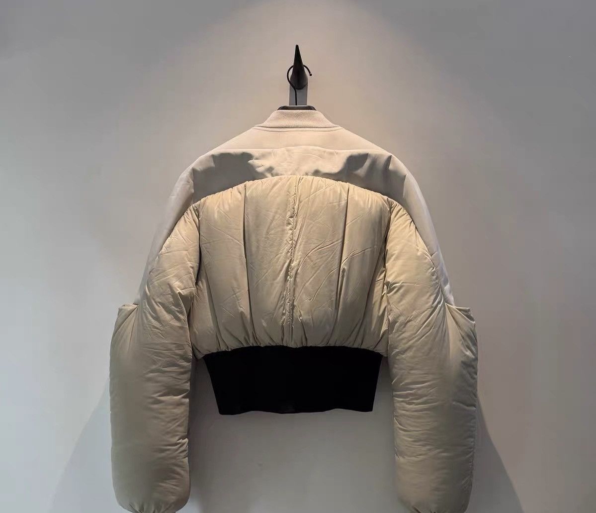 Rick Owens Rick Owens 21AW Gethsemane Cropped Bomber Down Jacket Size US S / EU 44-46 / 1 - 4 Thumbnail